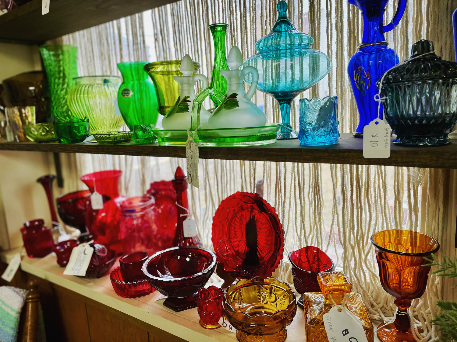 Vintage Glass & Collectibles