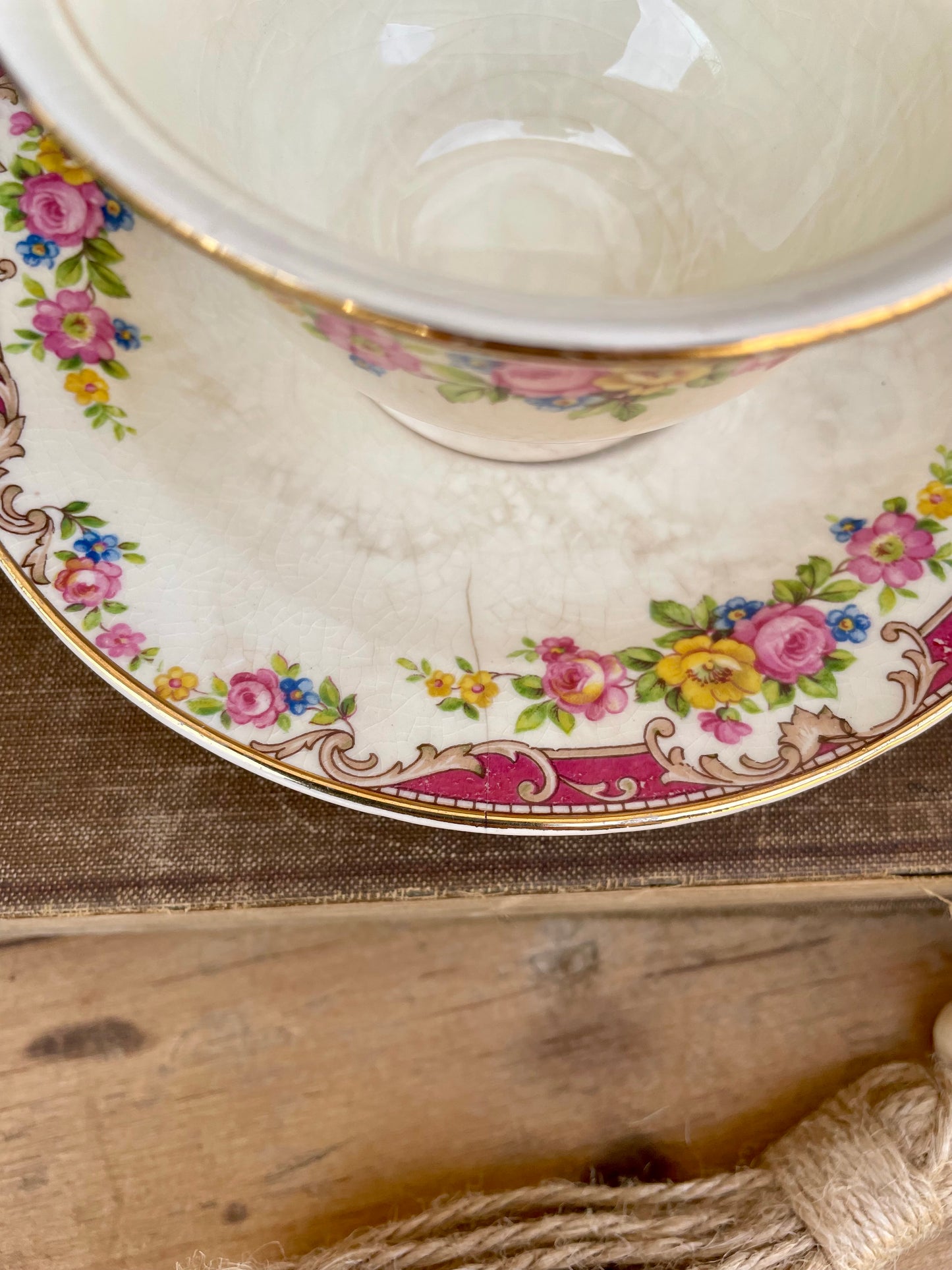 Vintage Edwin Knowles China Teacup & Saucer Set