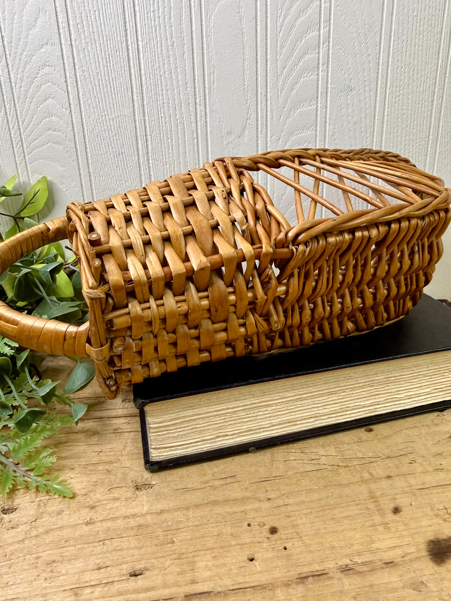 Vintage Wicker Wine Bottle Cradle