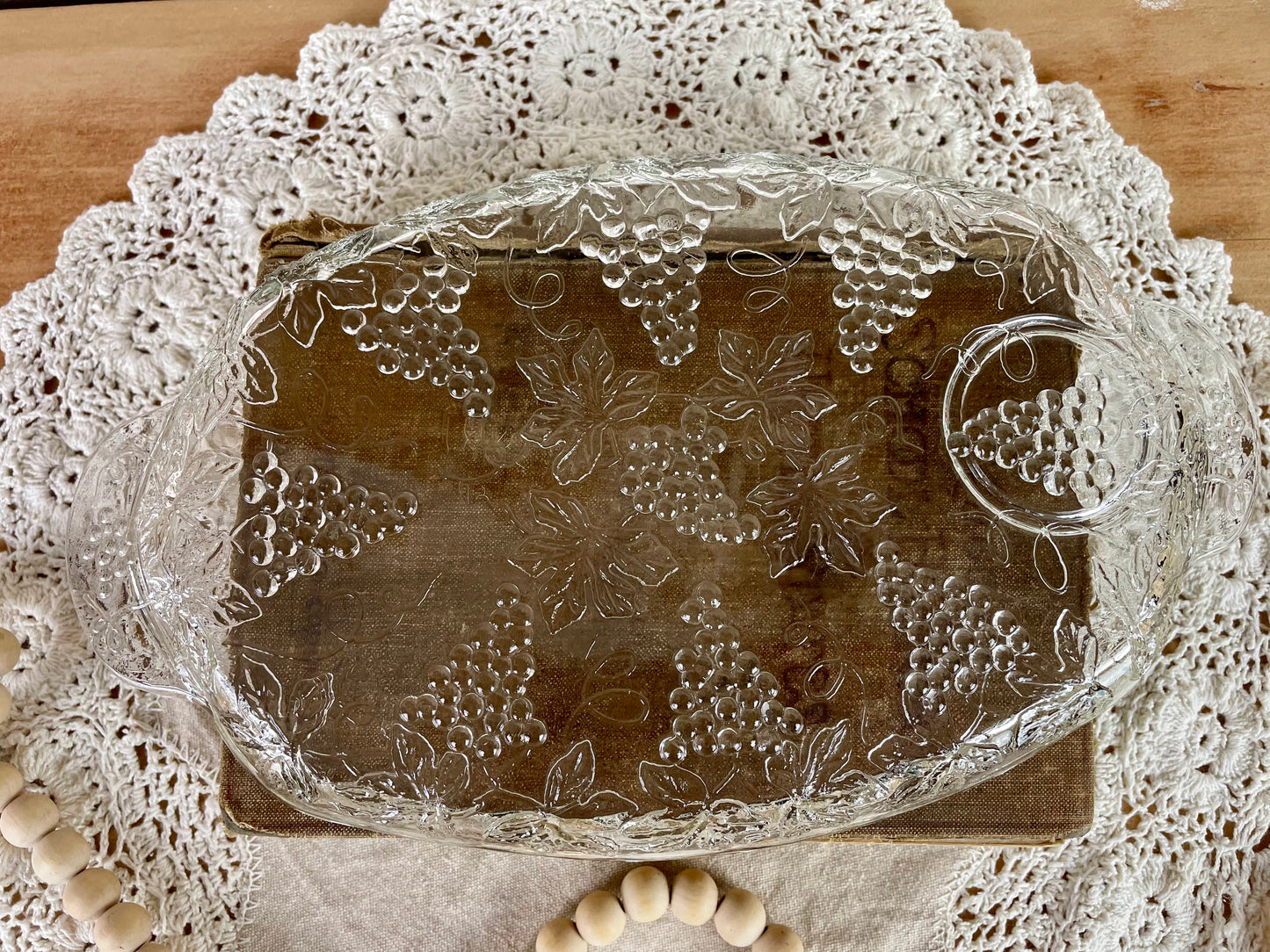 Vintage Anchor Hocking Clear Glass 8-Piece Snack Set with Grape Pattern