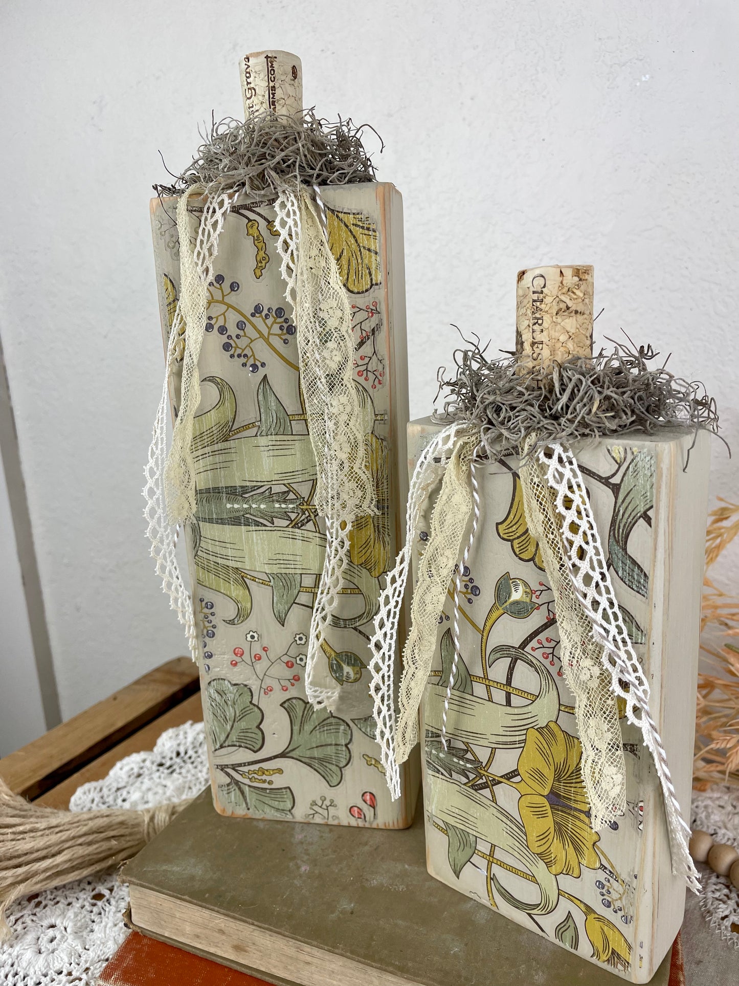 Handmade Light Beige Pumpkin Set with Retro Floral Details