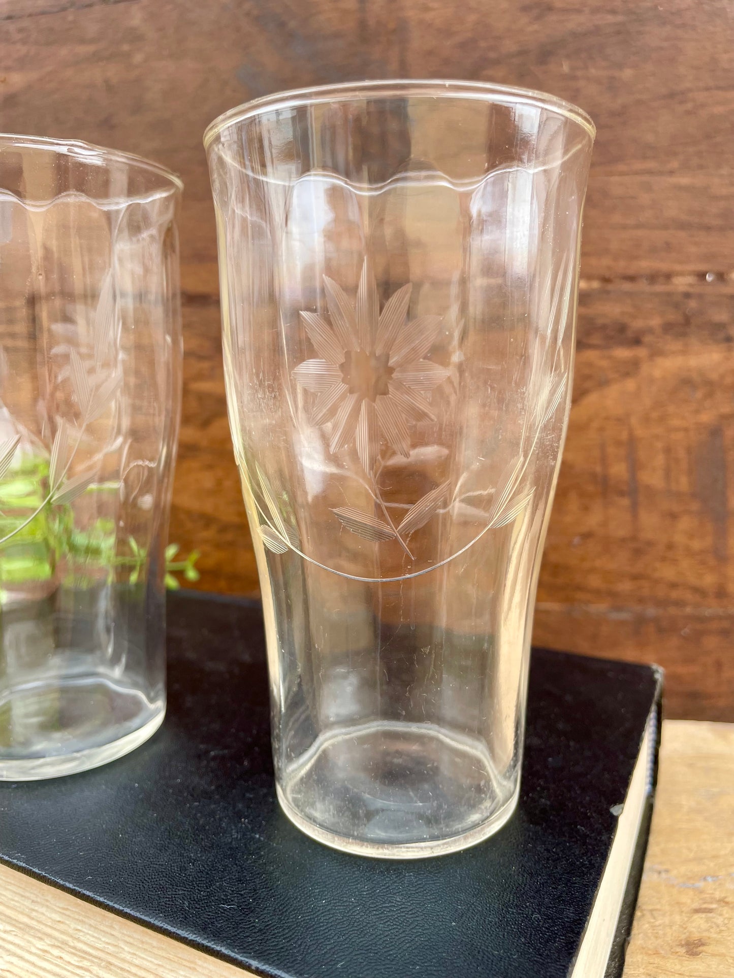 Vintage Drinking Glass Set with Etched Flowers