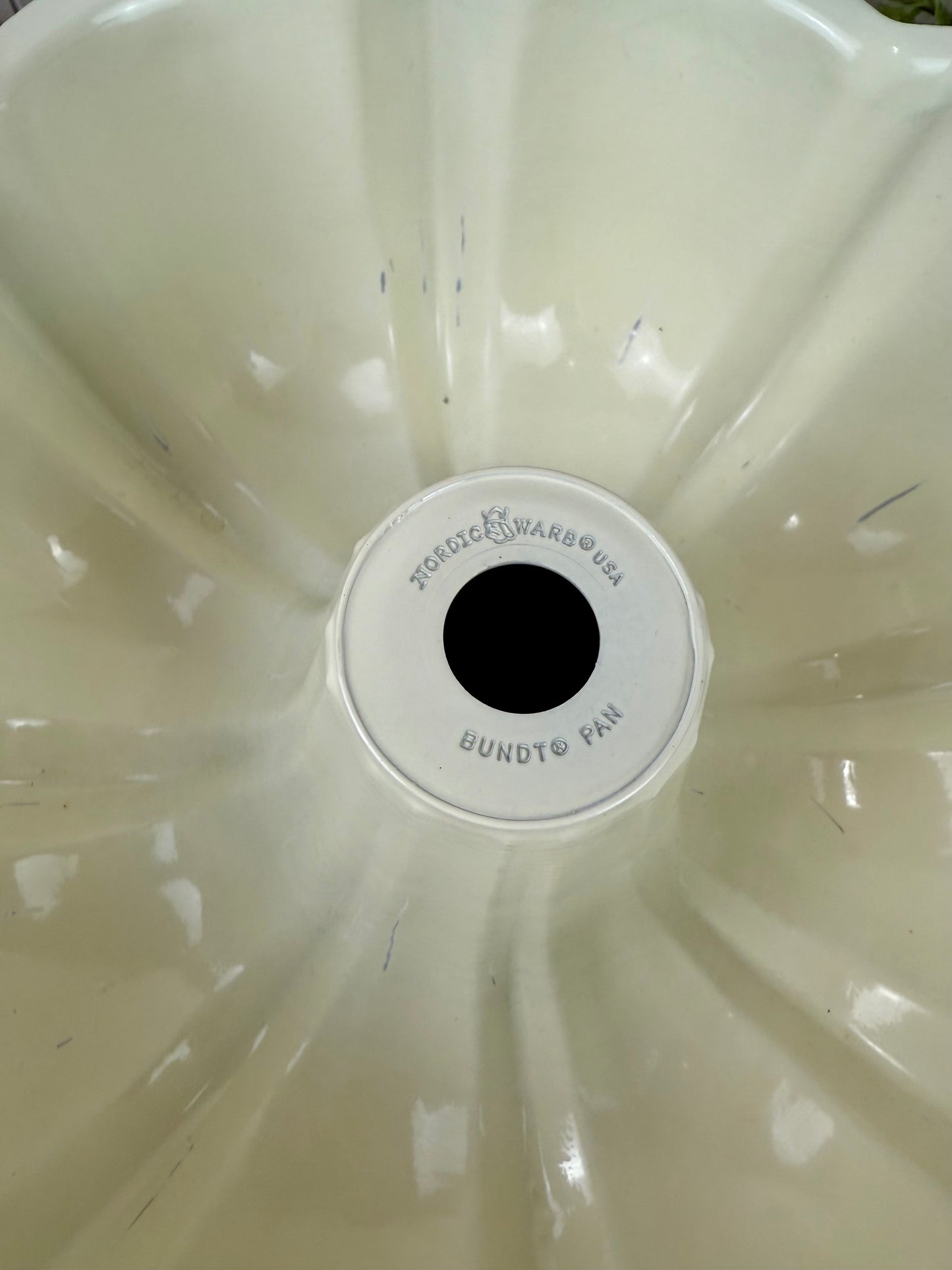 Vintage Nordic Ware Red & White Aluminum Bundt Pan