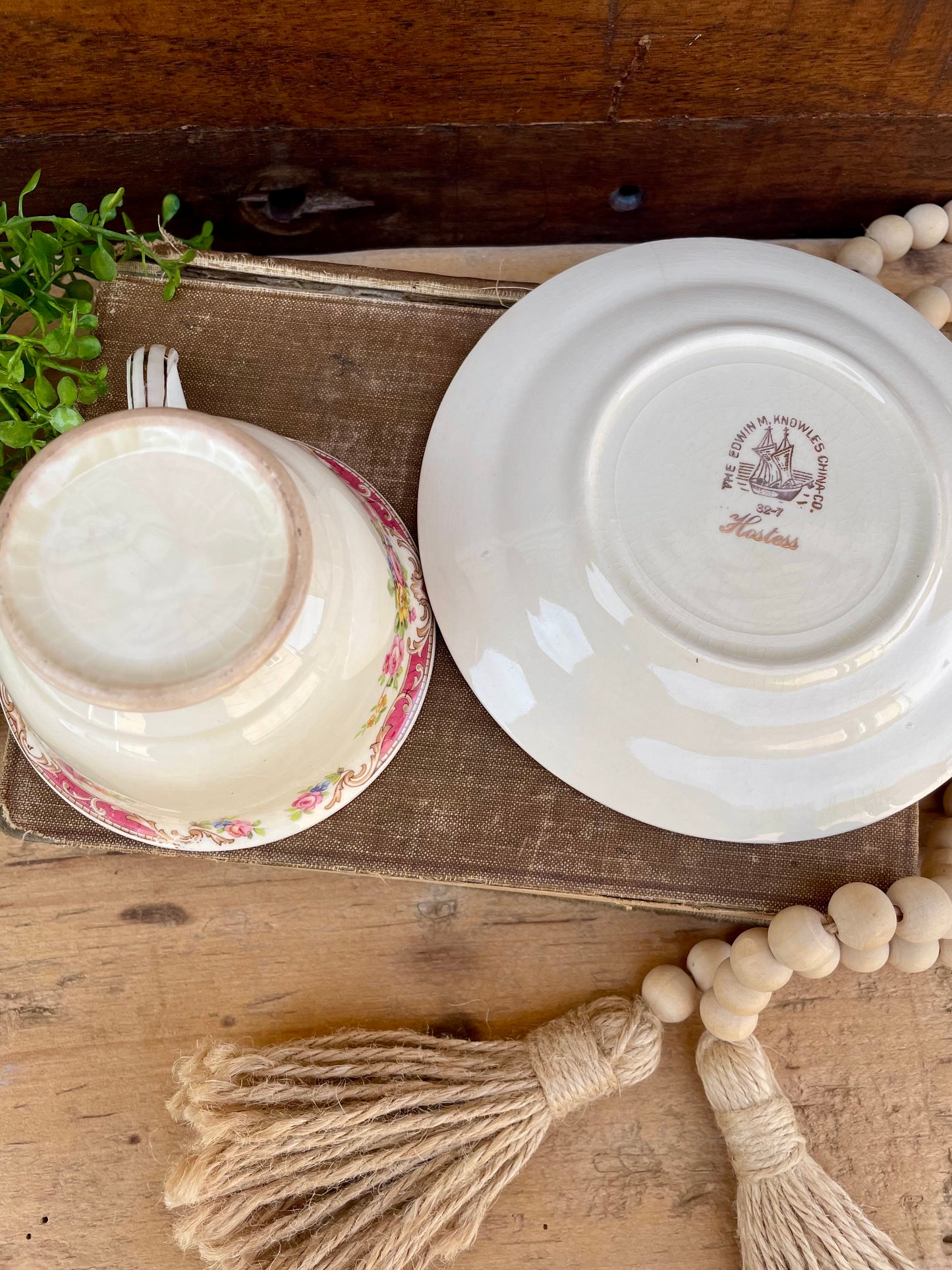 Vintage Edwin Knowles China Teacup & Saucer Set