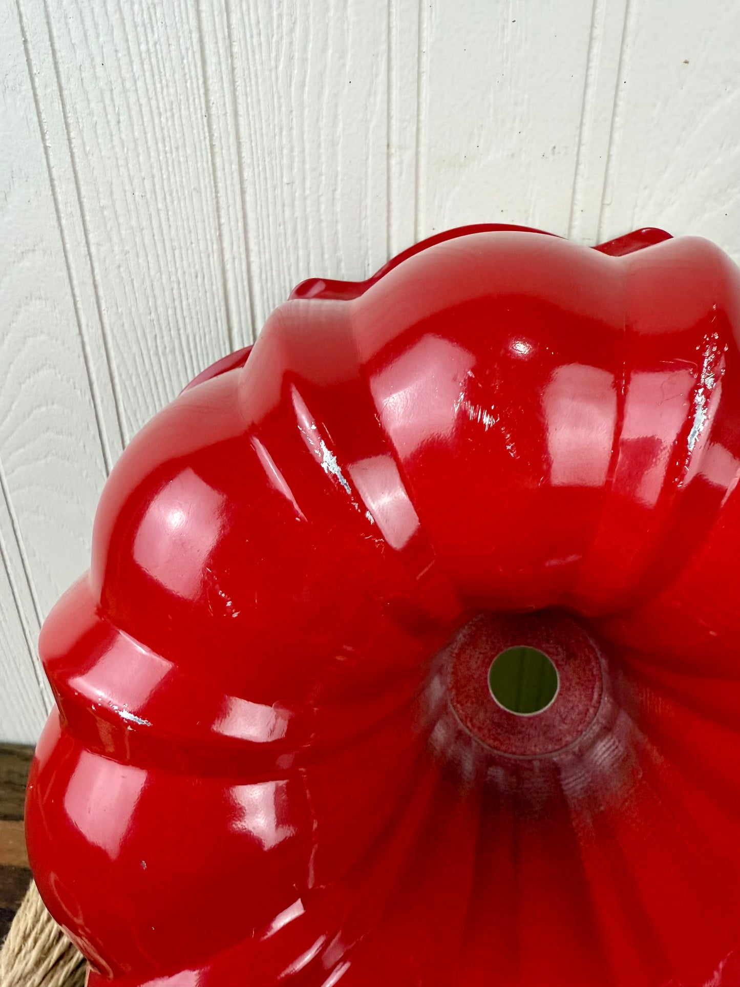 Vintage Nordic Ware Red & White Aluminum Bundt Pan
