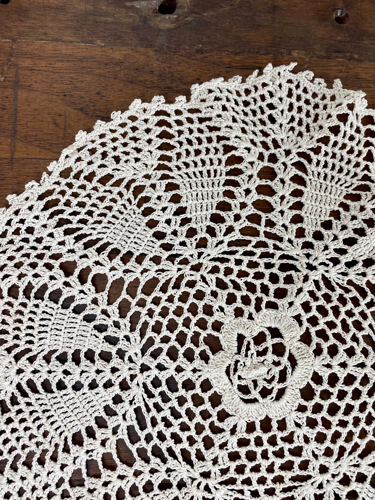 Vintage Doily L