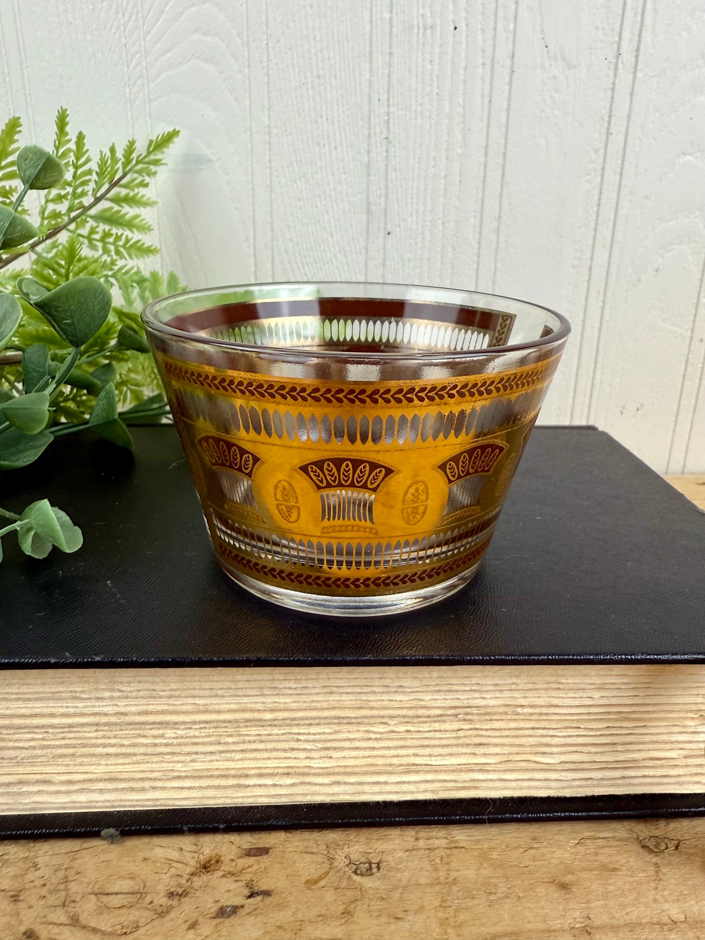 Vintage Mid-Century Culver's Gold Detailed Bowl