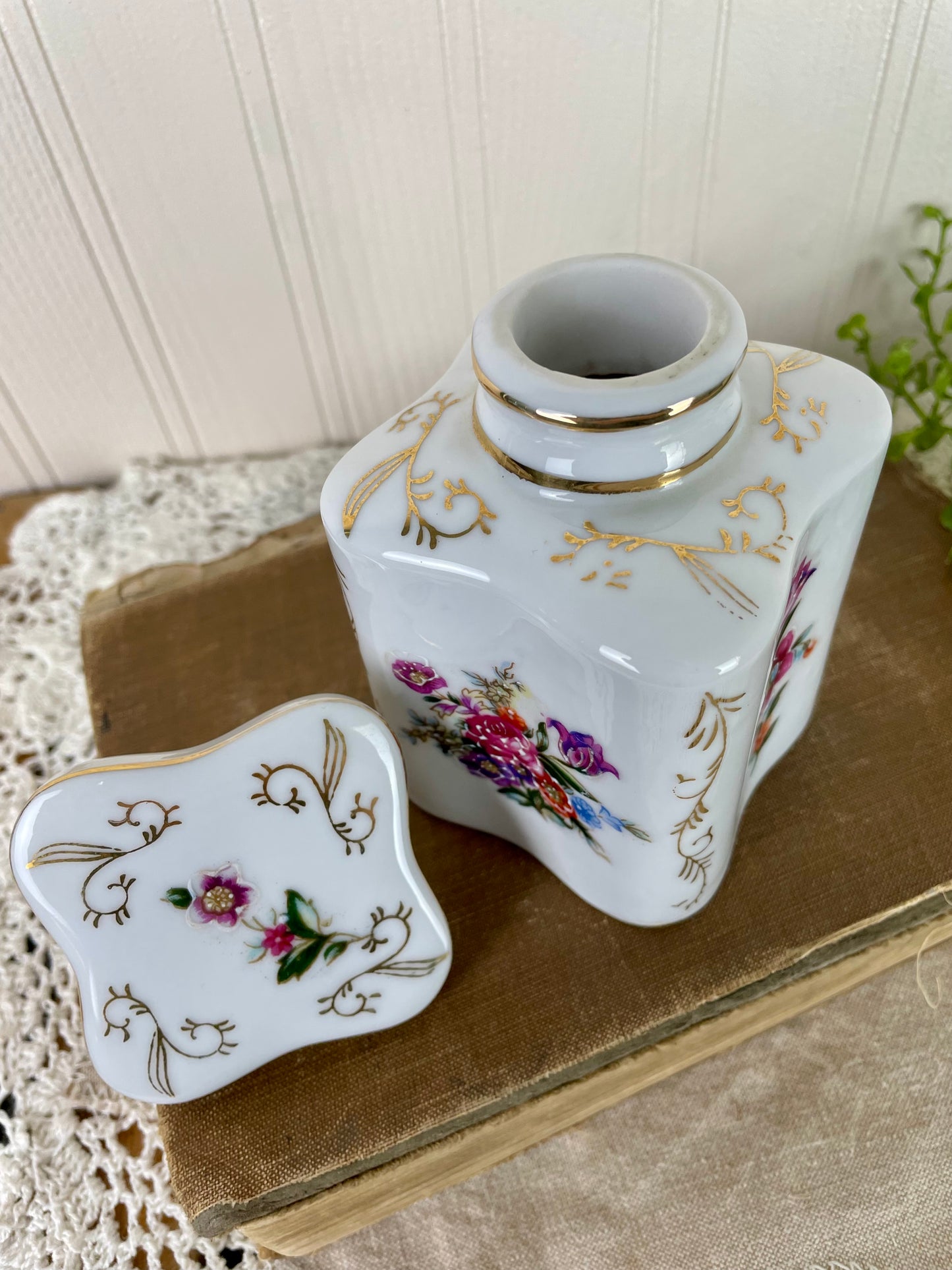 Vintage Hand Painted Japanese Porcelain Perfume Bottle
