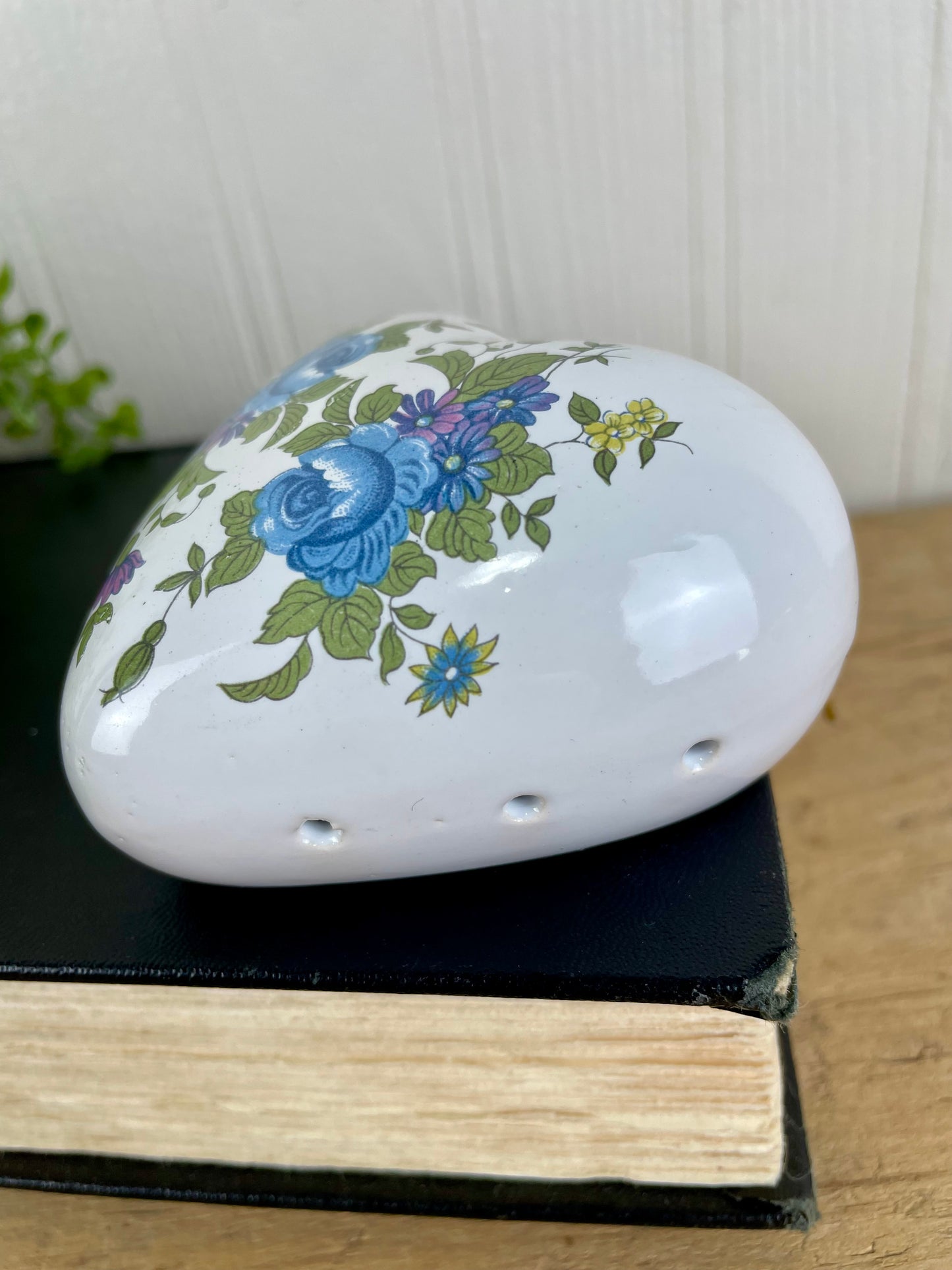 Vintage Ceramic Heart Potpourri Pomander with Hanger