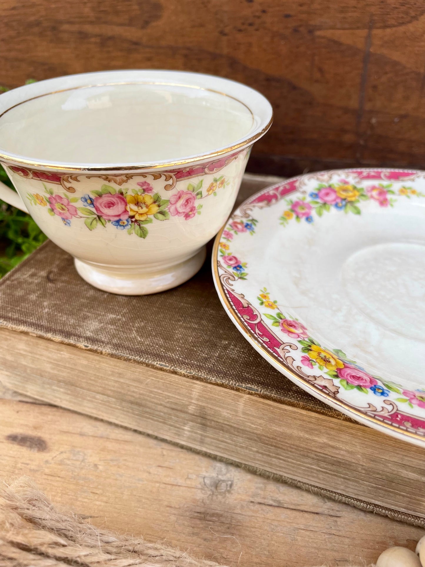 Vintage Edwin Knowles China Teacup & Saucer Set