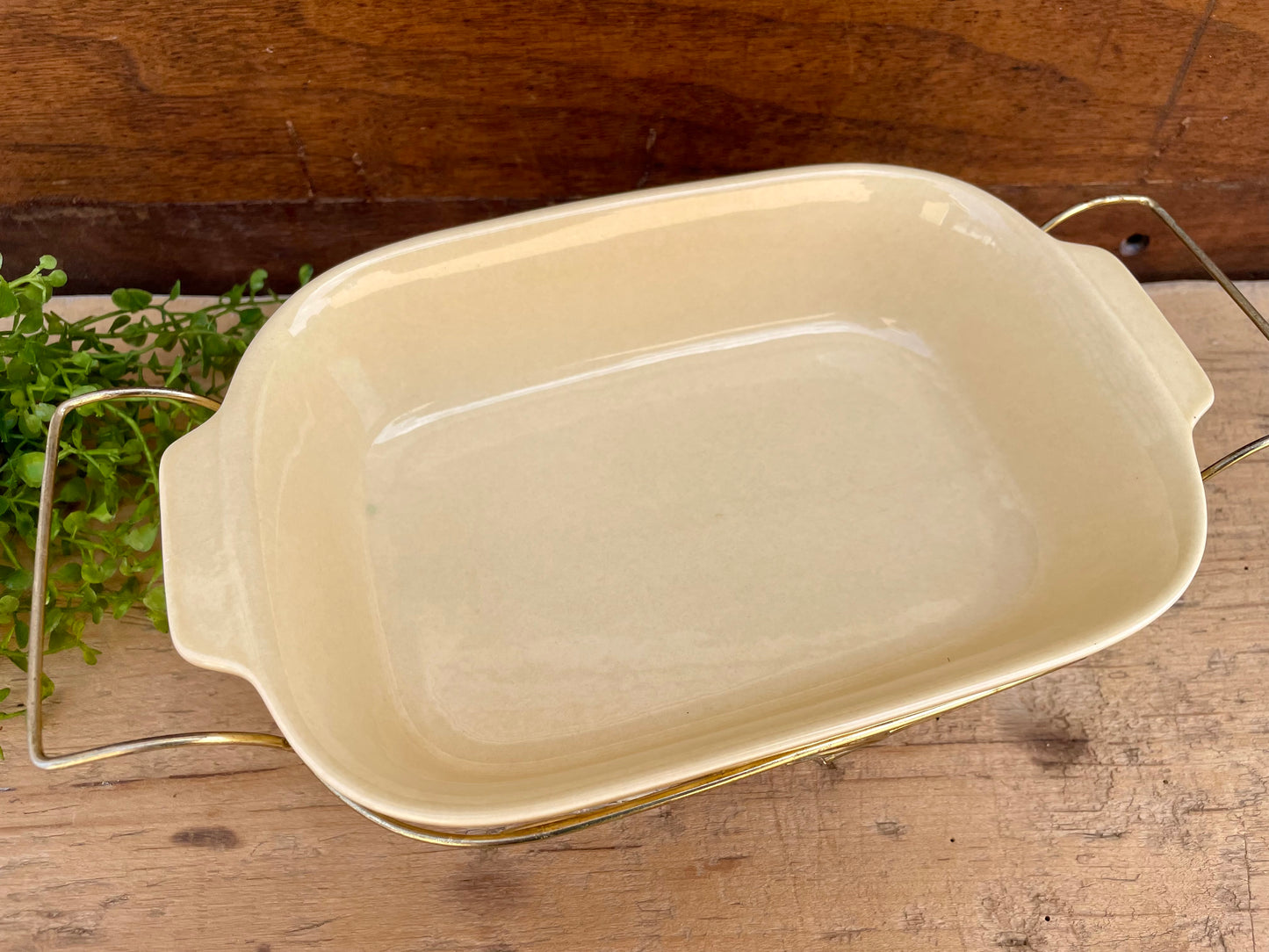 Vintage 1983 Pfaltzgraff Ceramic Casserole Dish with Metal Rack