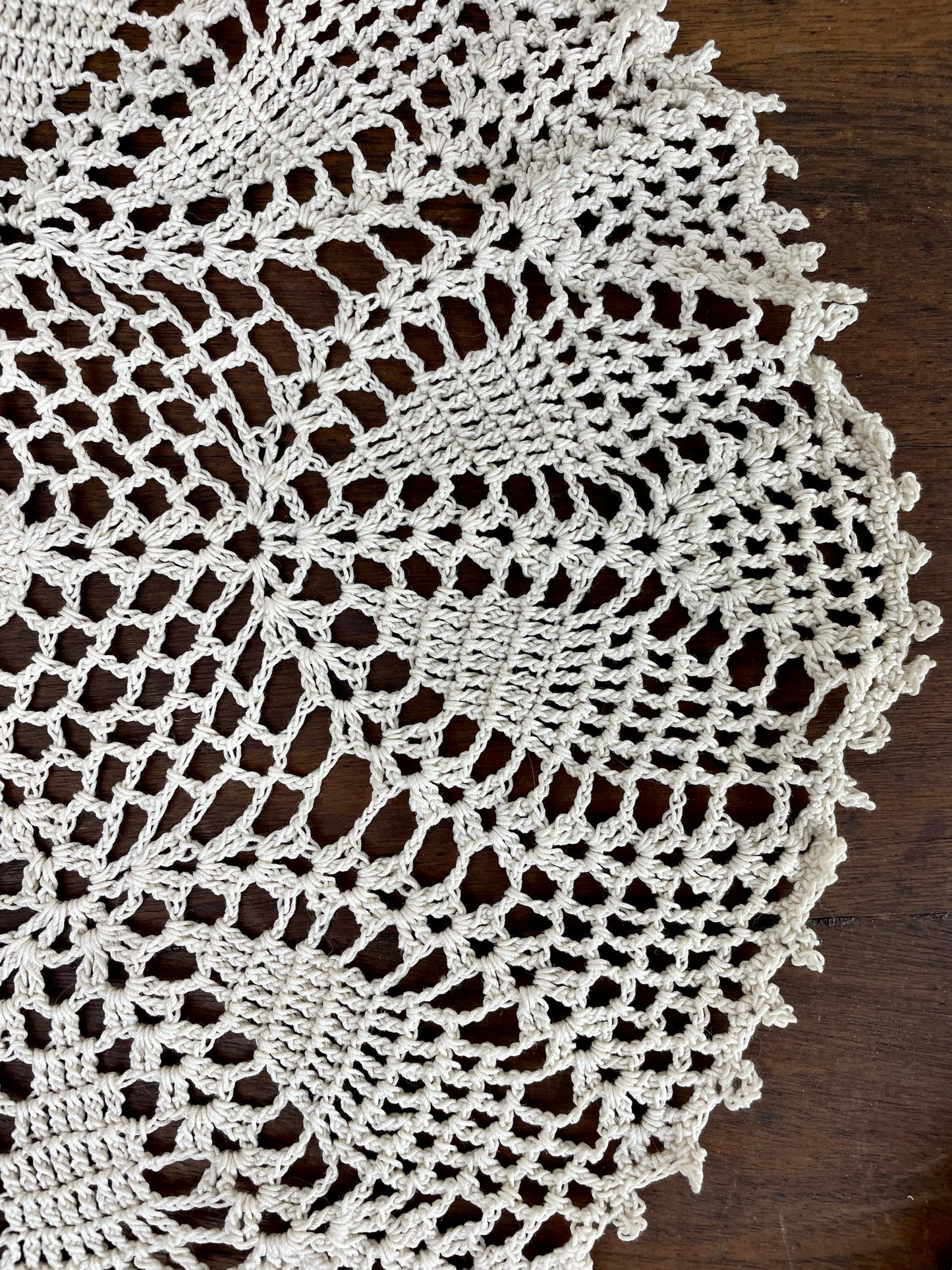 Vintage Doily L