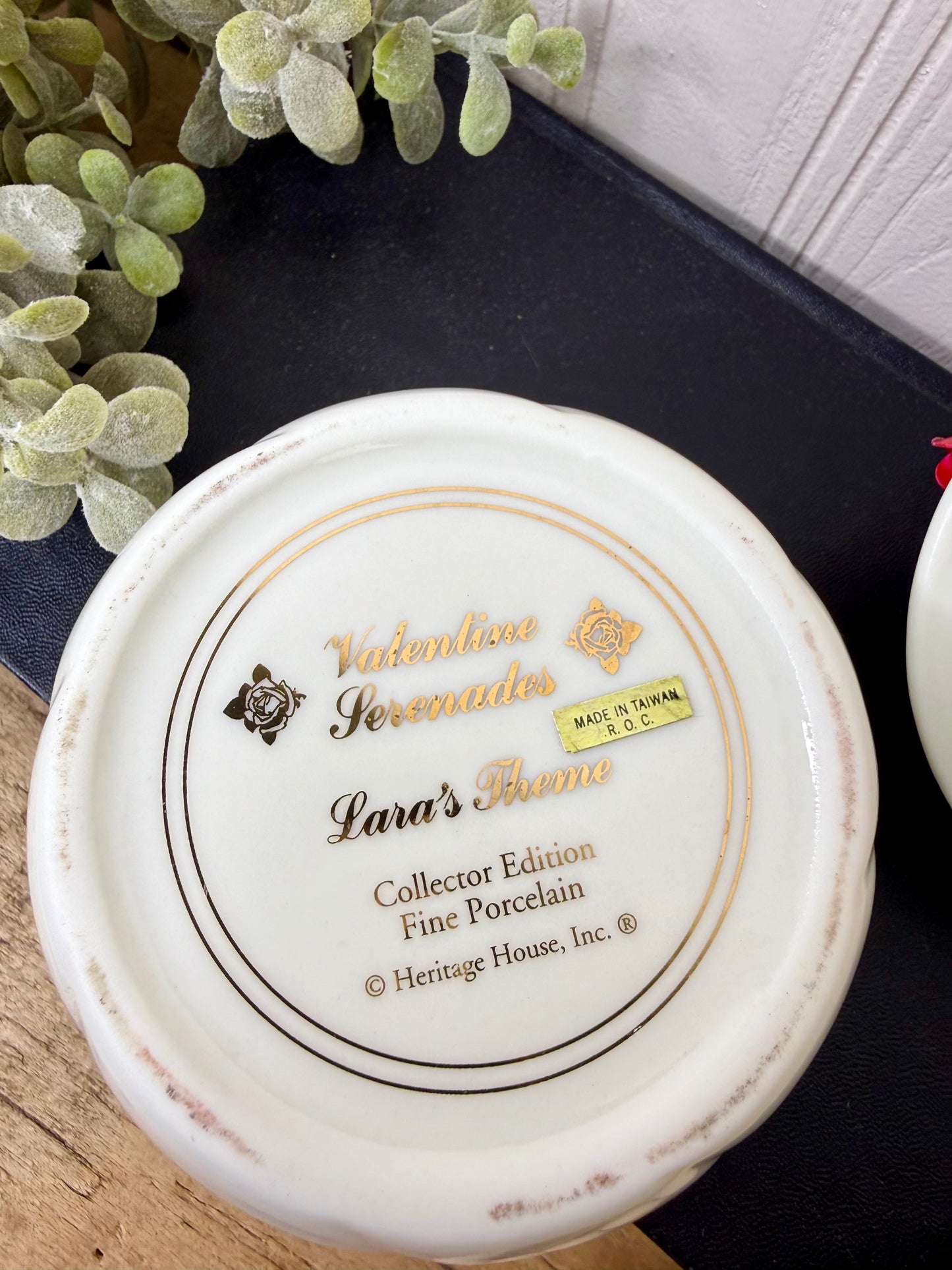 Vintage Heritage House Porcelain Musical Trinket Box