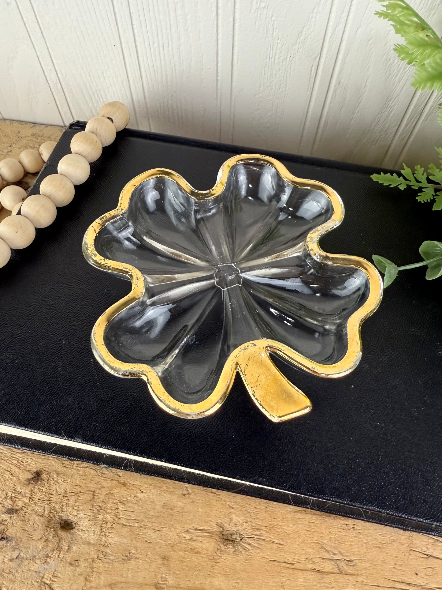 Vintage Jeannette Glass Four Leaf Clover Trinket Dish