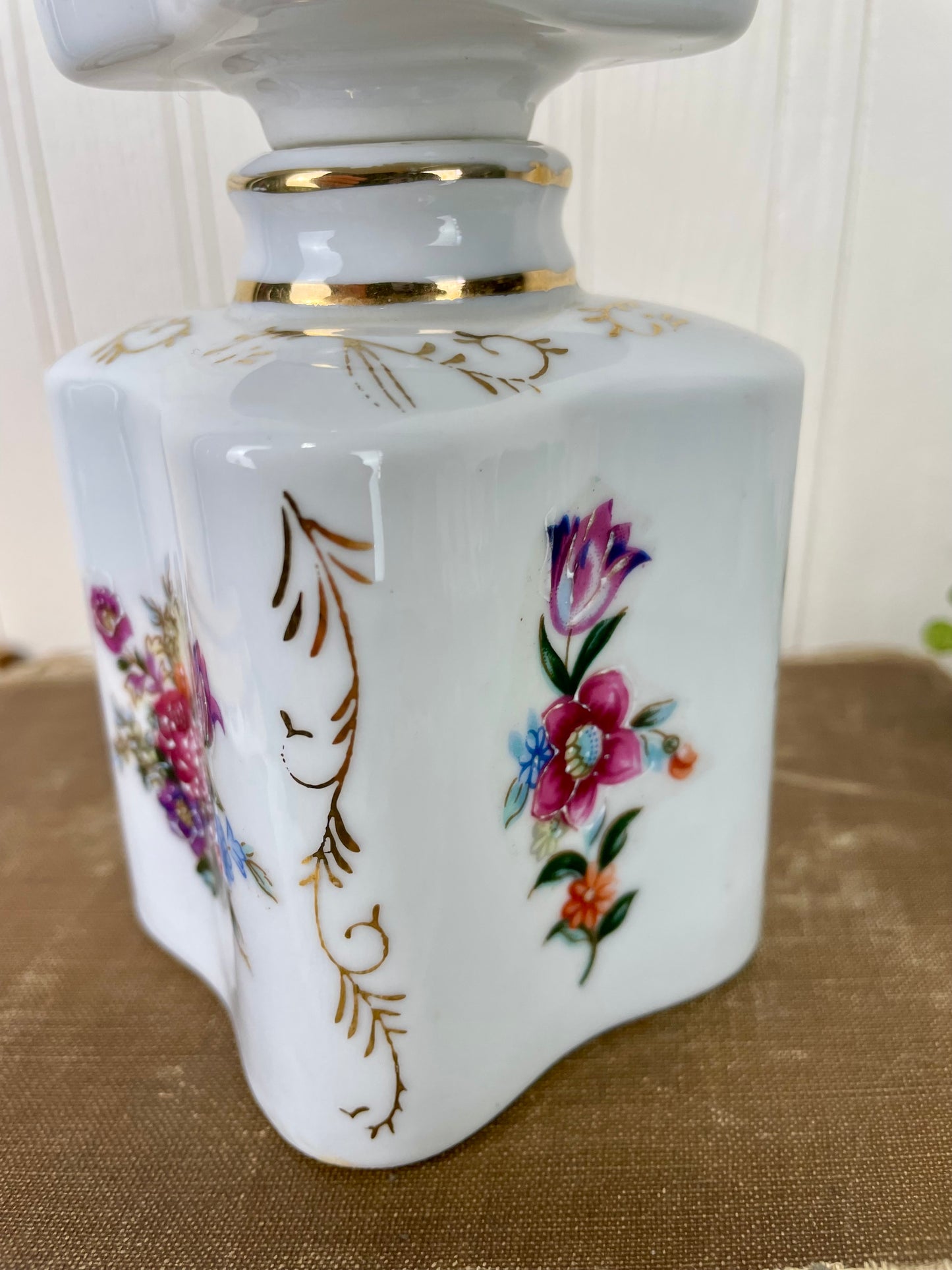 Vintage Hand Painted Japanese Porcelain Perfume Bottle