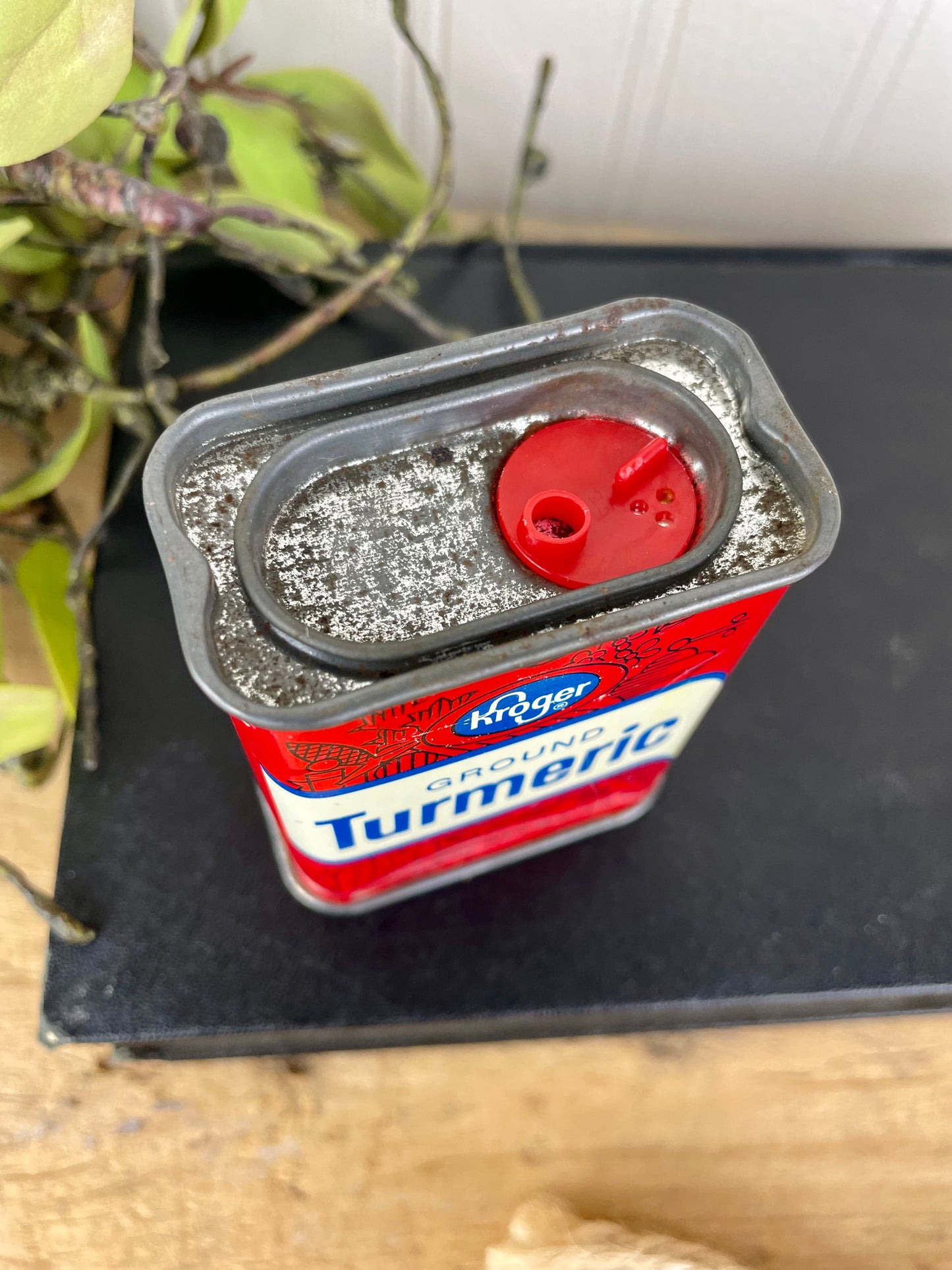 Vintage Kroger Ground Turmeric Spice Tin