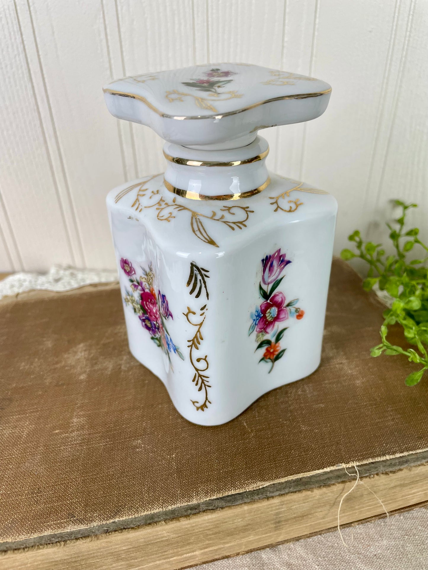 Vintage Hand Painted Japanese Porcelain Perfume Bottle