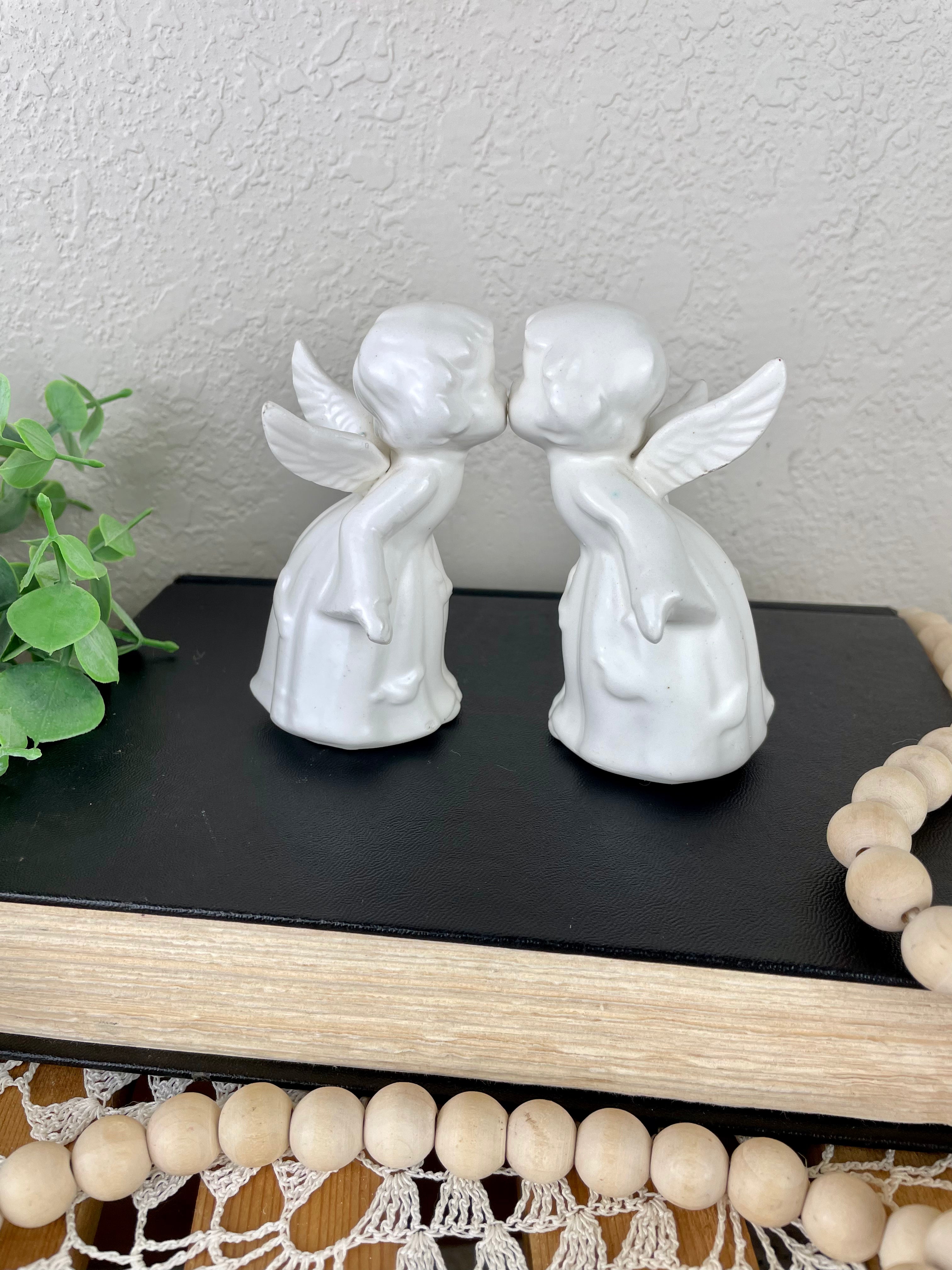 Vintage Ceramic Kissing Angels Hanna Banana Creations