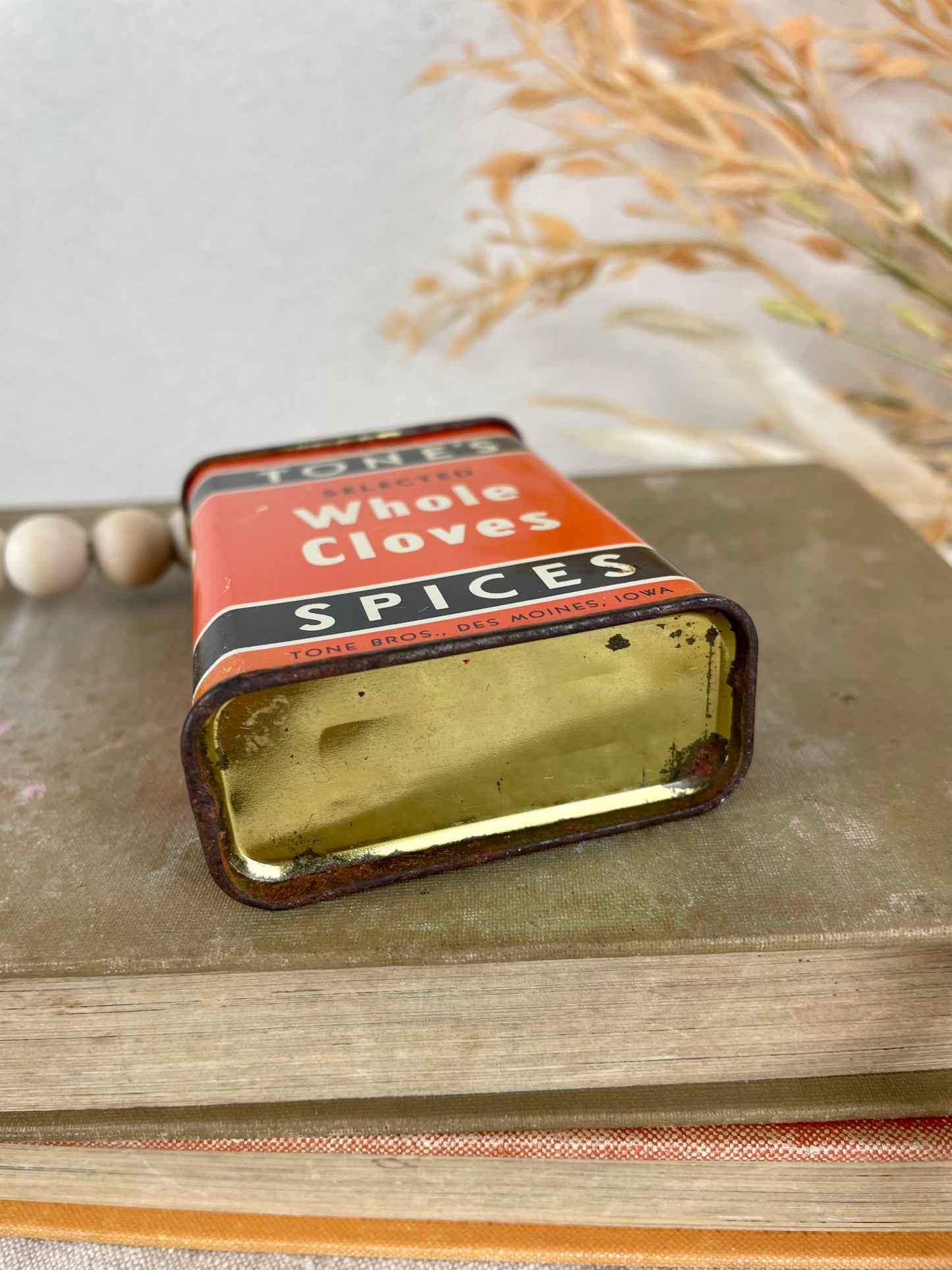 Vintage Tone’s Spice Tin- Whole Cloves