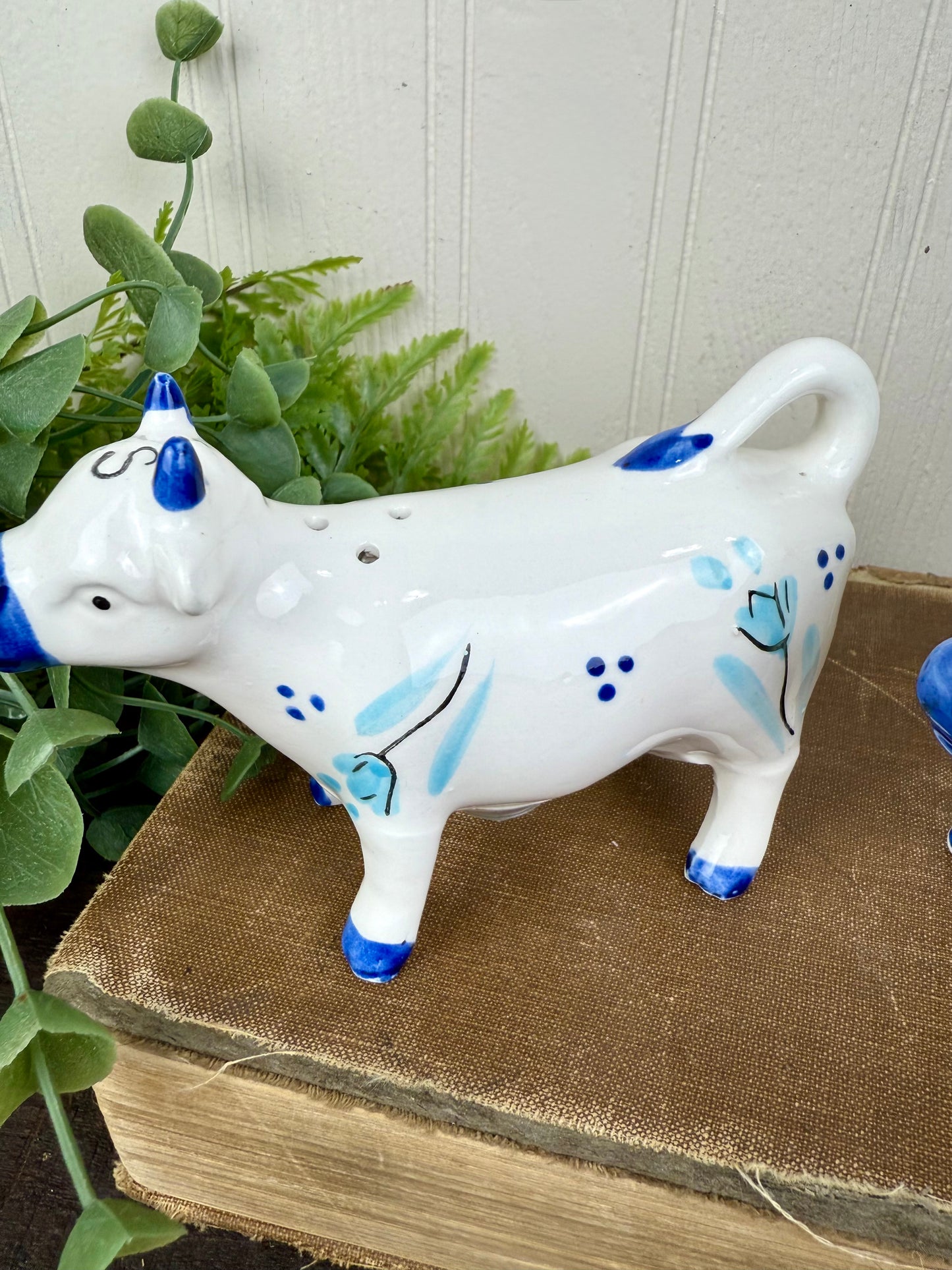 Vintage Enesco Delft-Style Porcelain Cow Salt and Pepper Shakers