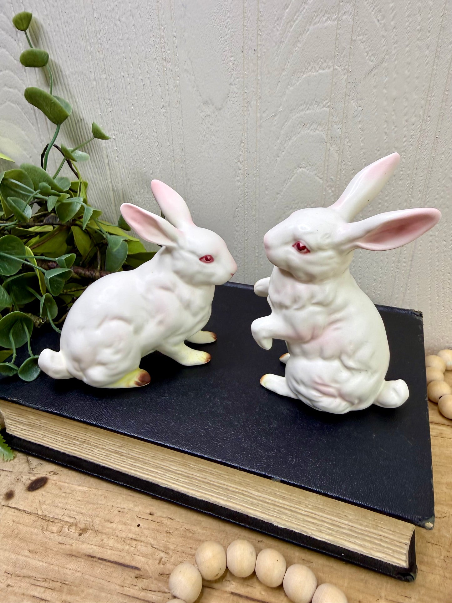 Vintage Lefton Porcelain Bunny Set