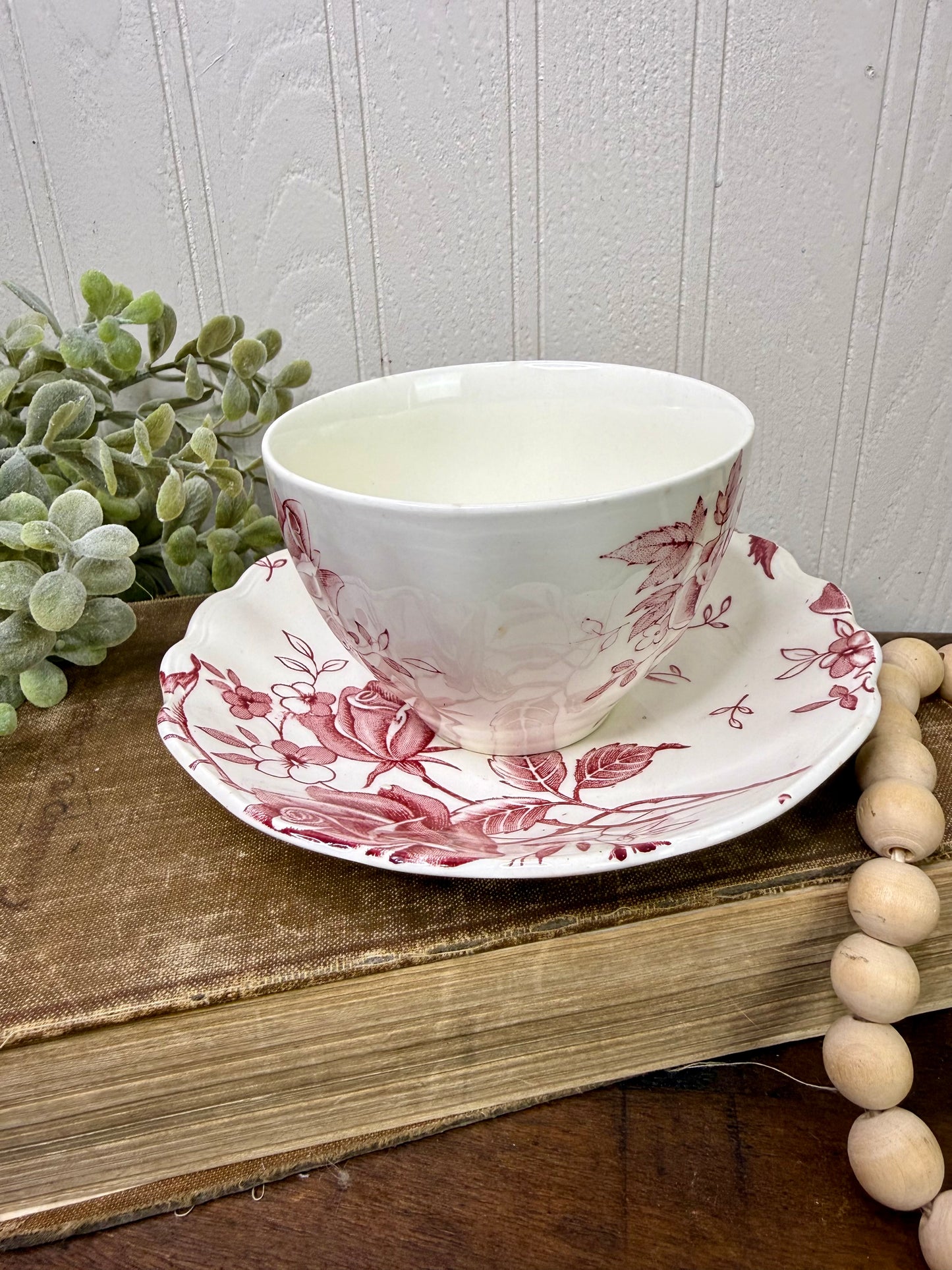 Antique J&G Meakin Tudor Roses Teacup and Saucer Set