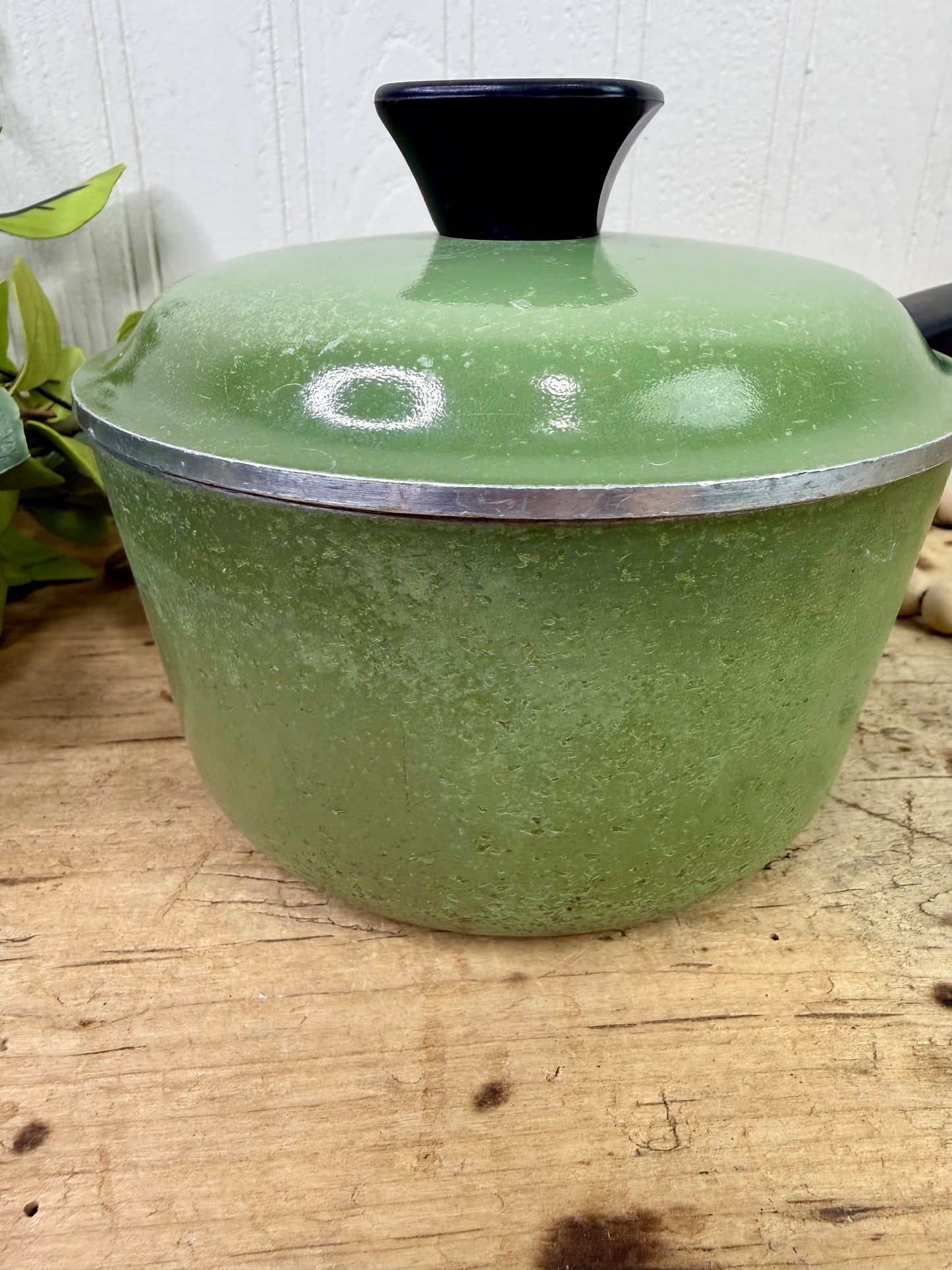 Vintage Mid-Century Club Aluminum Avocado Green Saucepan