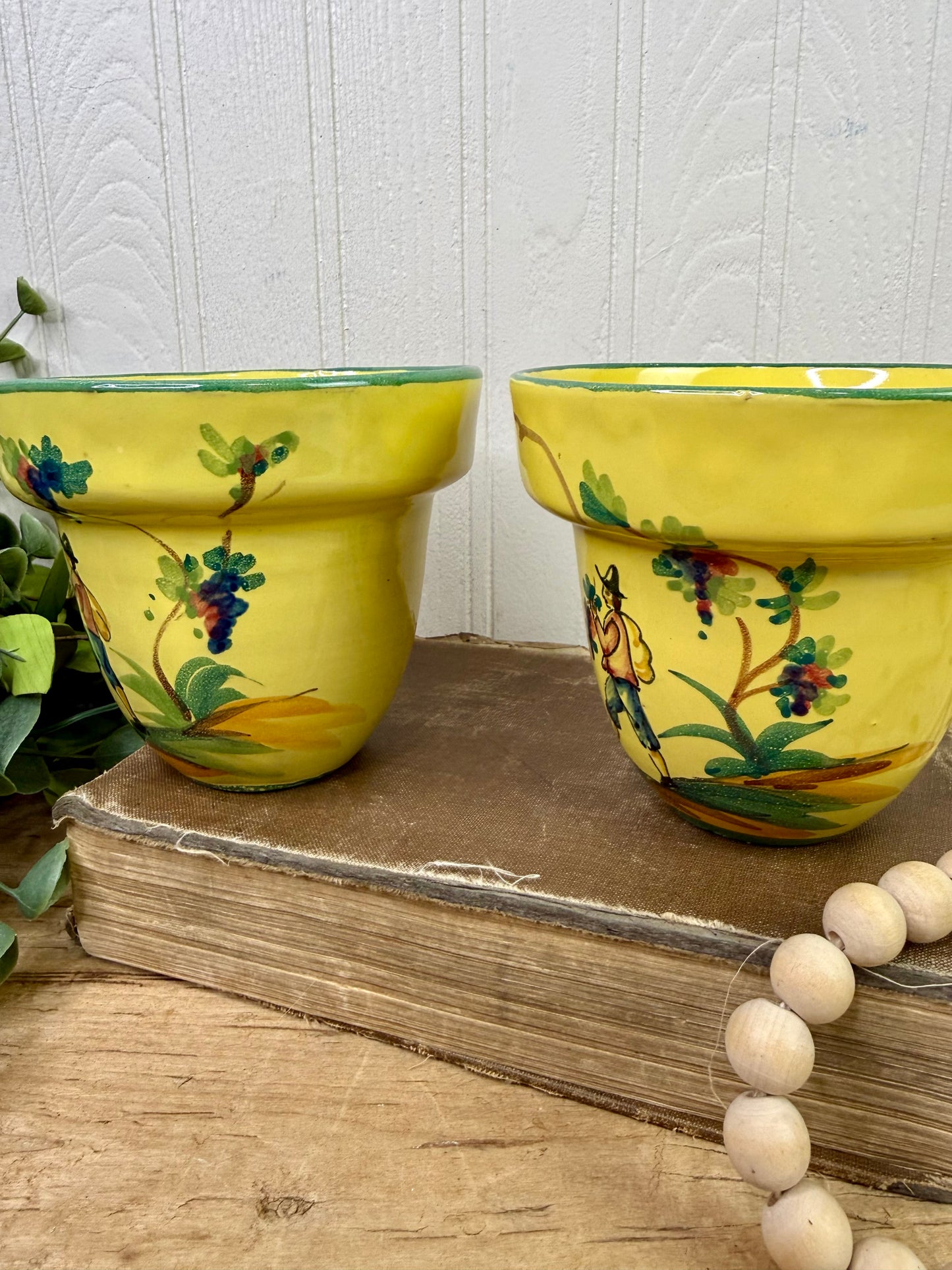 Vintage Hand Painted Italian Majolica Pottery Planter Set