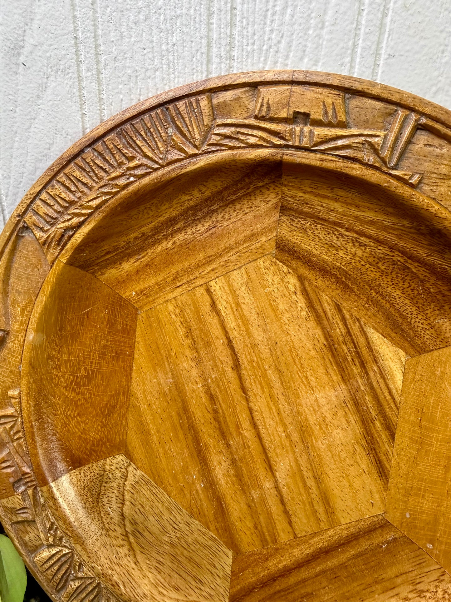 Vintage Handcrafted Hawaiian Monkey Pod Wooden Plate