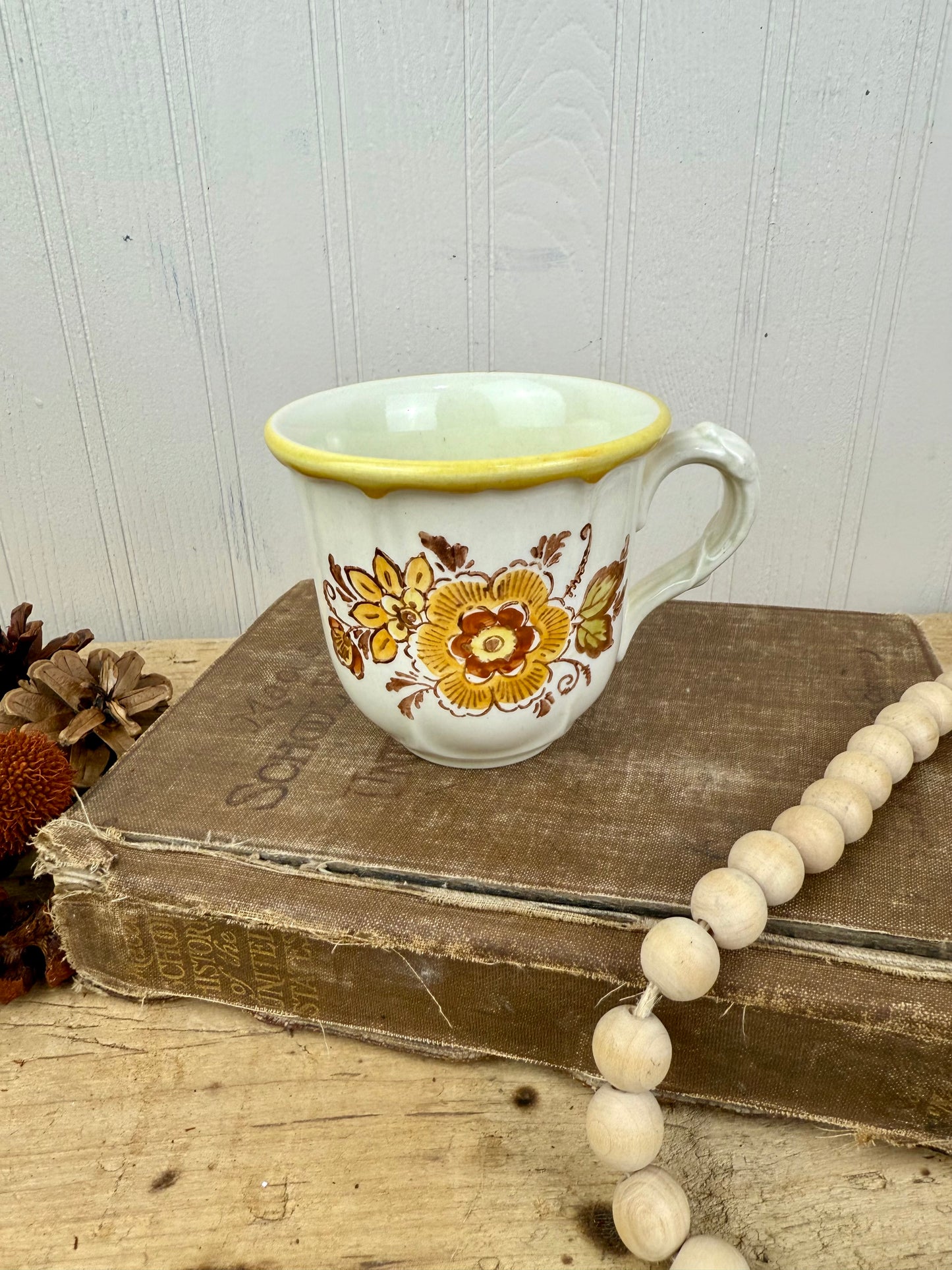 Vintage 1970’s Metlox Poppy Trail Golden Garden Mug