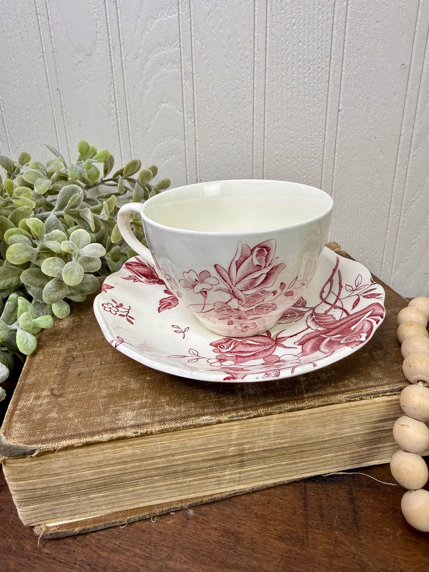 Antique J&G Meakin Tudor Roses Teacup and Saucer Set