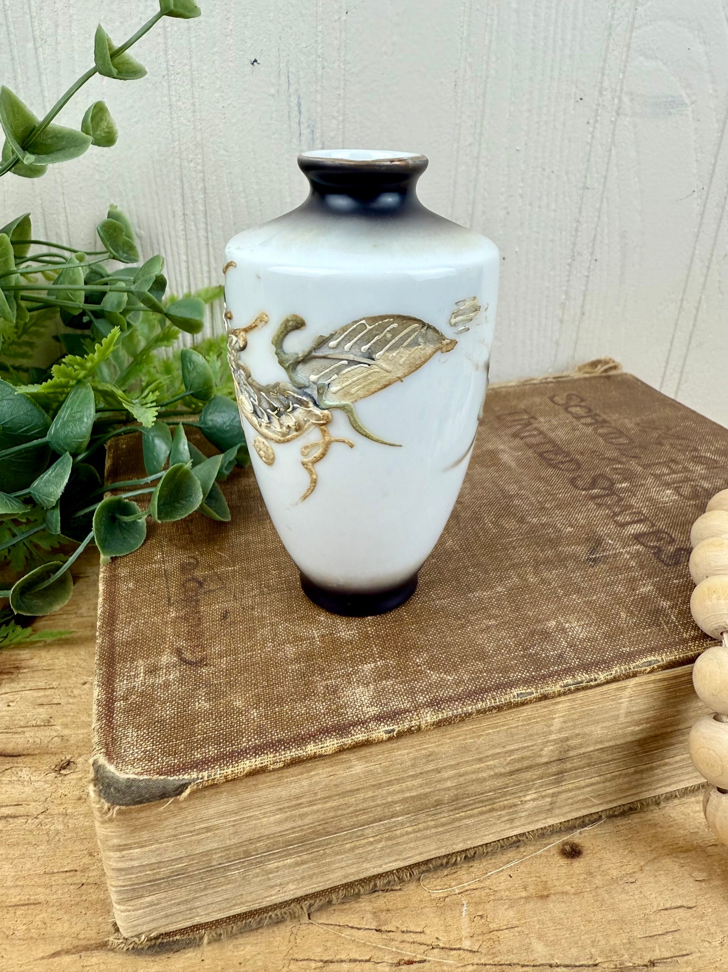 Vintage Japanese Moriage Dragonware Vase