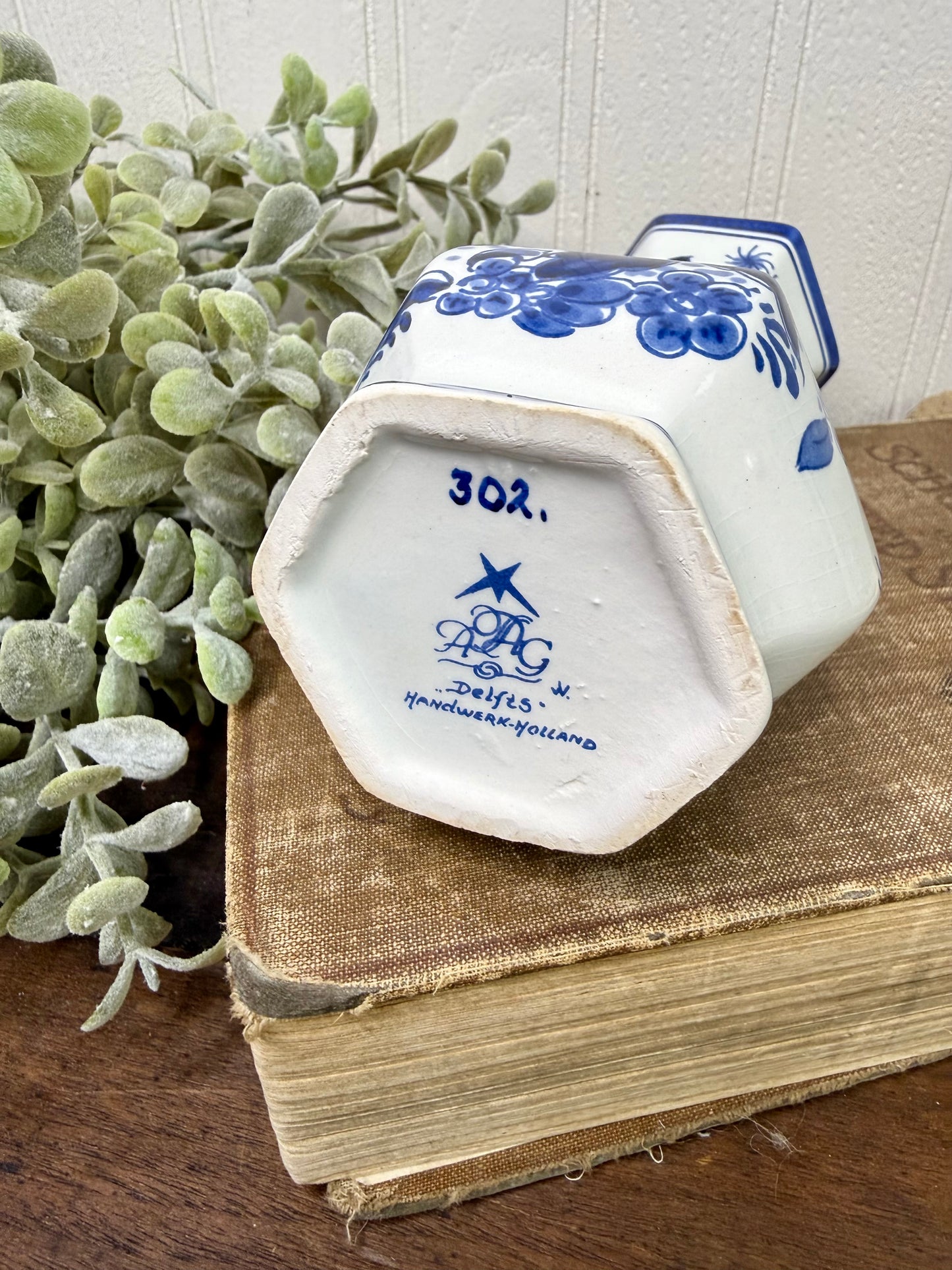 Vintage Astrid Gouda Delft-Style Porcelain Vase