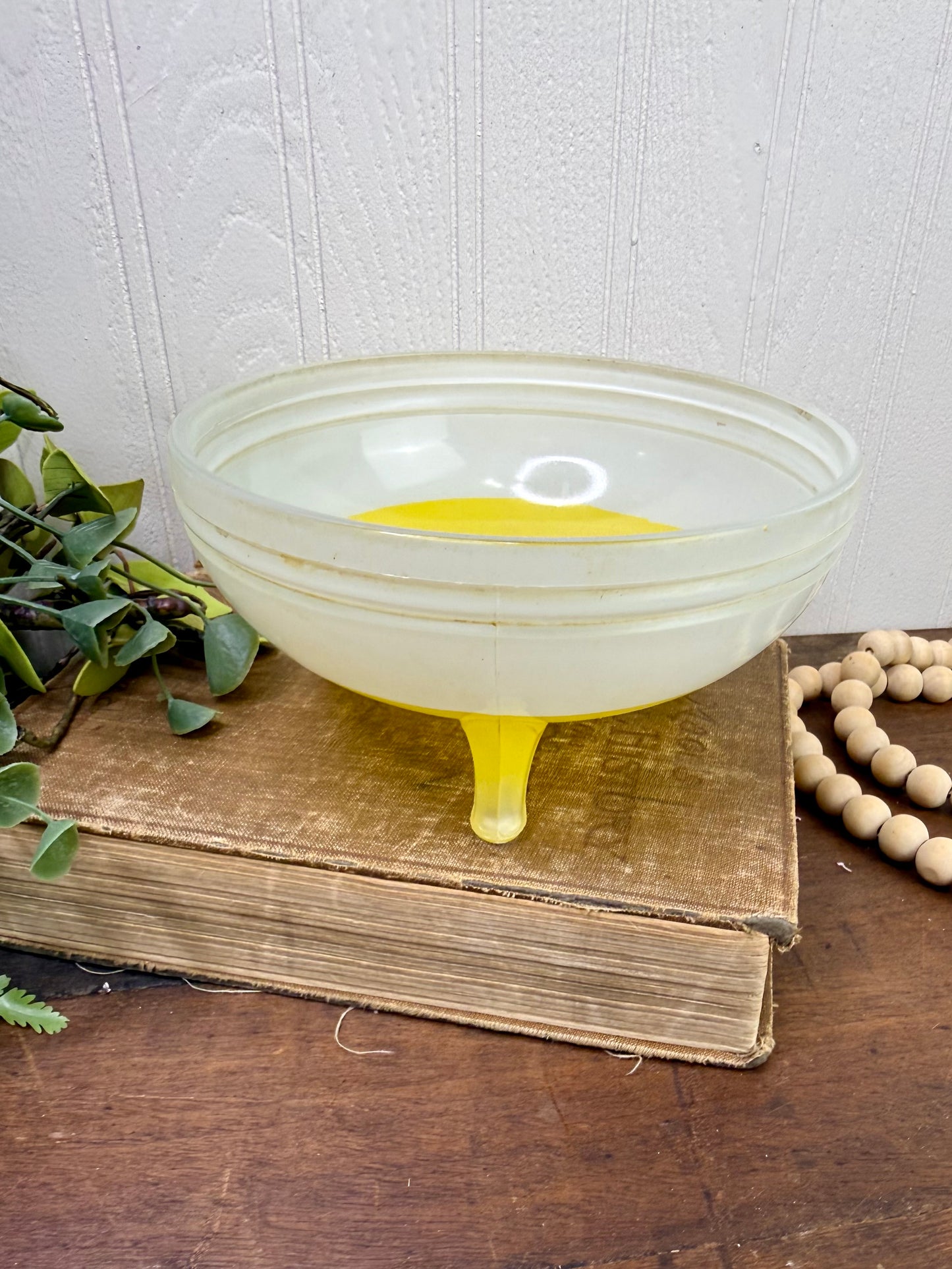 Vintage Indiana Glass Moderne Classic Footed Candy Dish