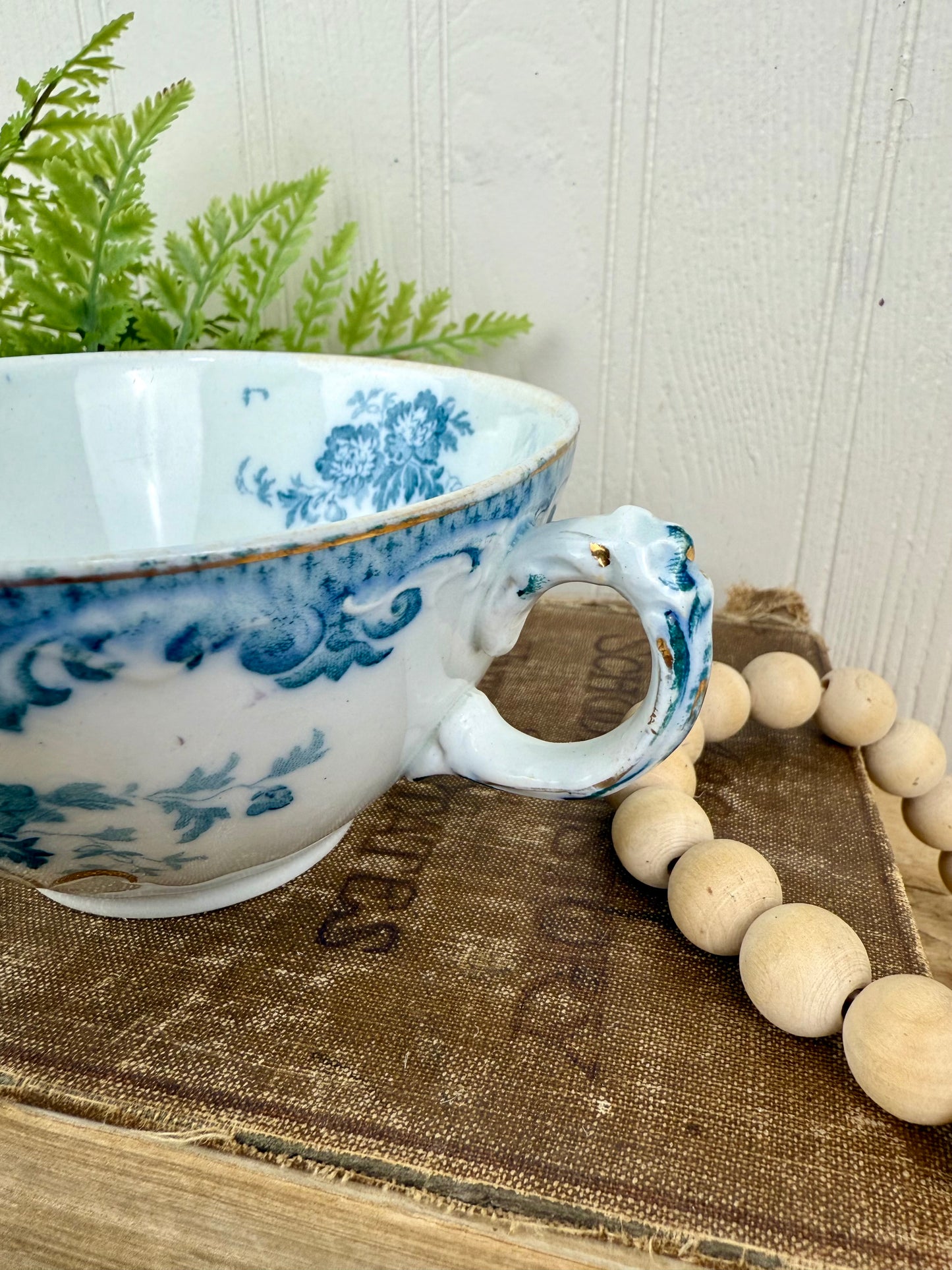 Vintage Alfred Meakin Blue & White Glenmere Teacup