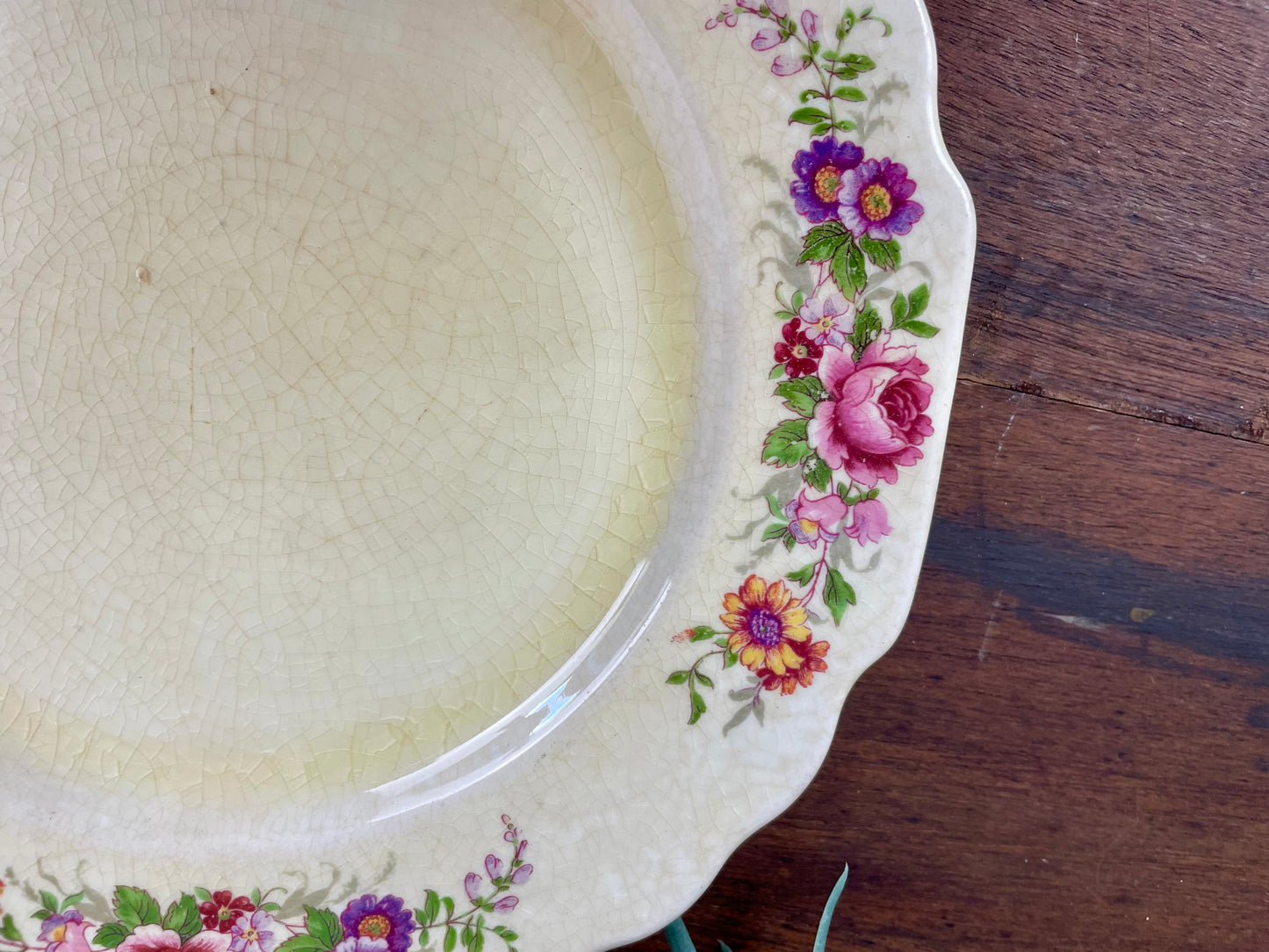 Set of Vintage Lido China Canarytone Floral Plates