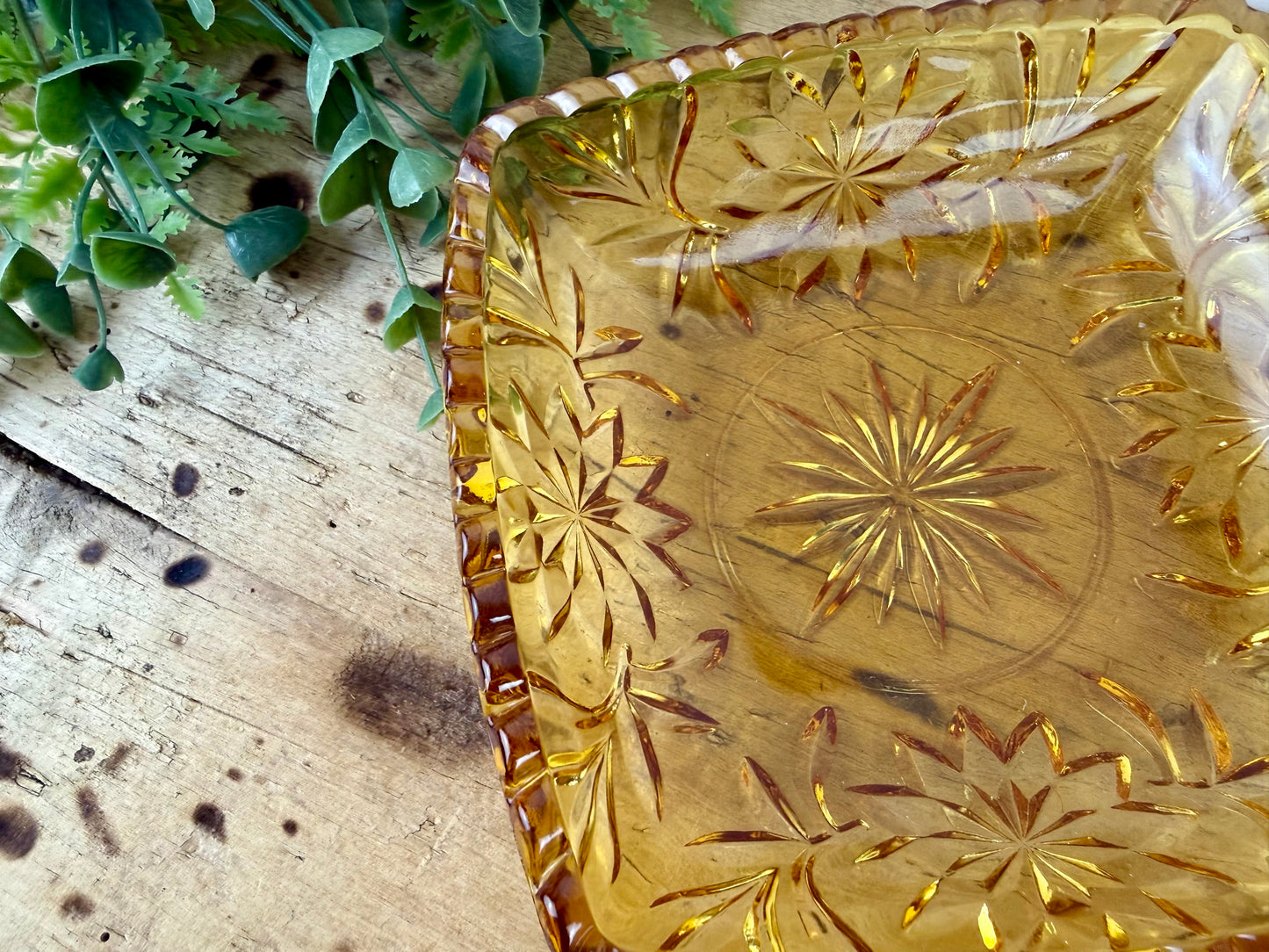 Vintage Hazel-Atlas Glass Starburst Patterned Amber Candy Dish
