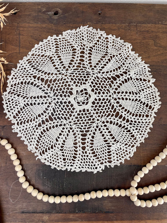 Vintage Doily L