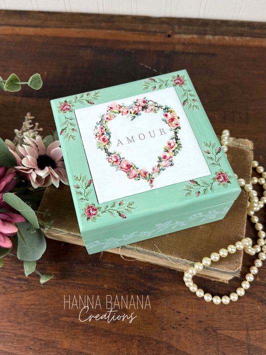 Upcycled Painted Mint Trinket Box
