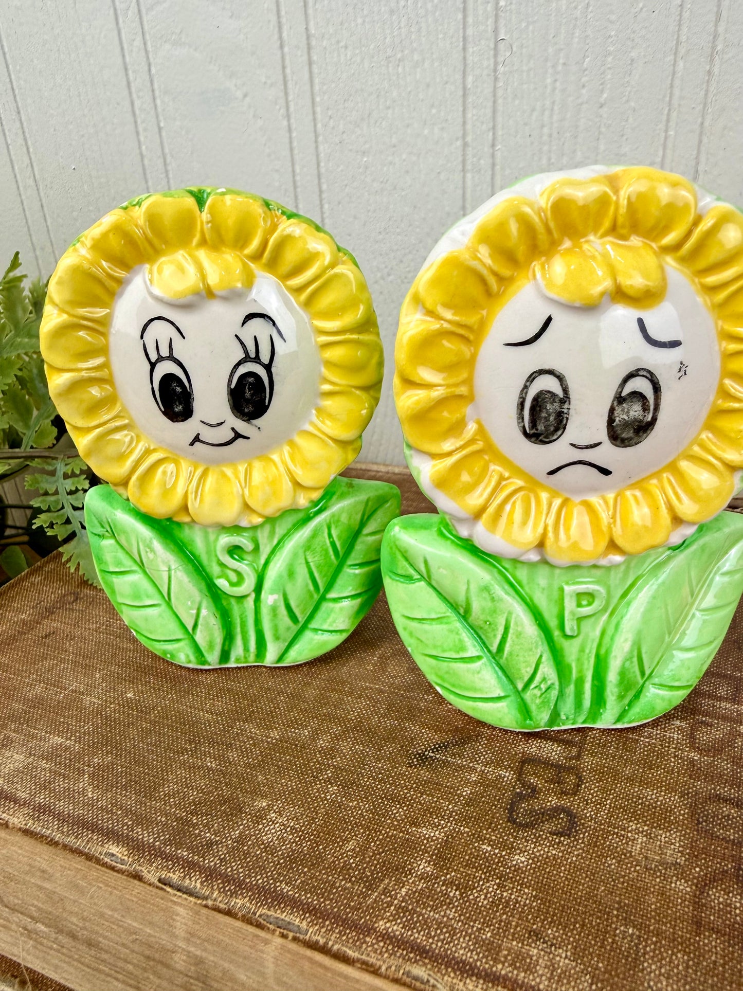 Vintage Ceramic Happy/Sad Sunflower Salt & Pepper Shaker Set