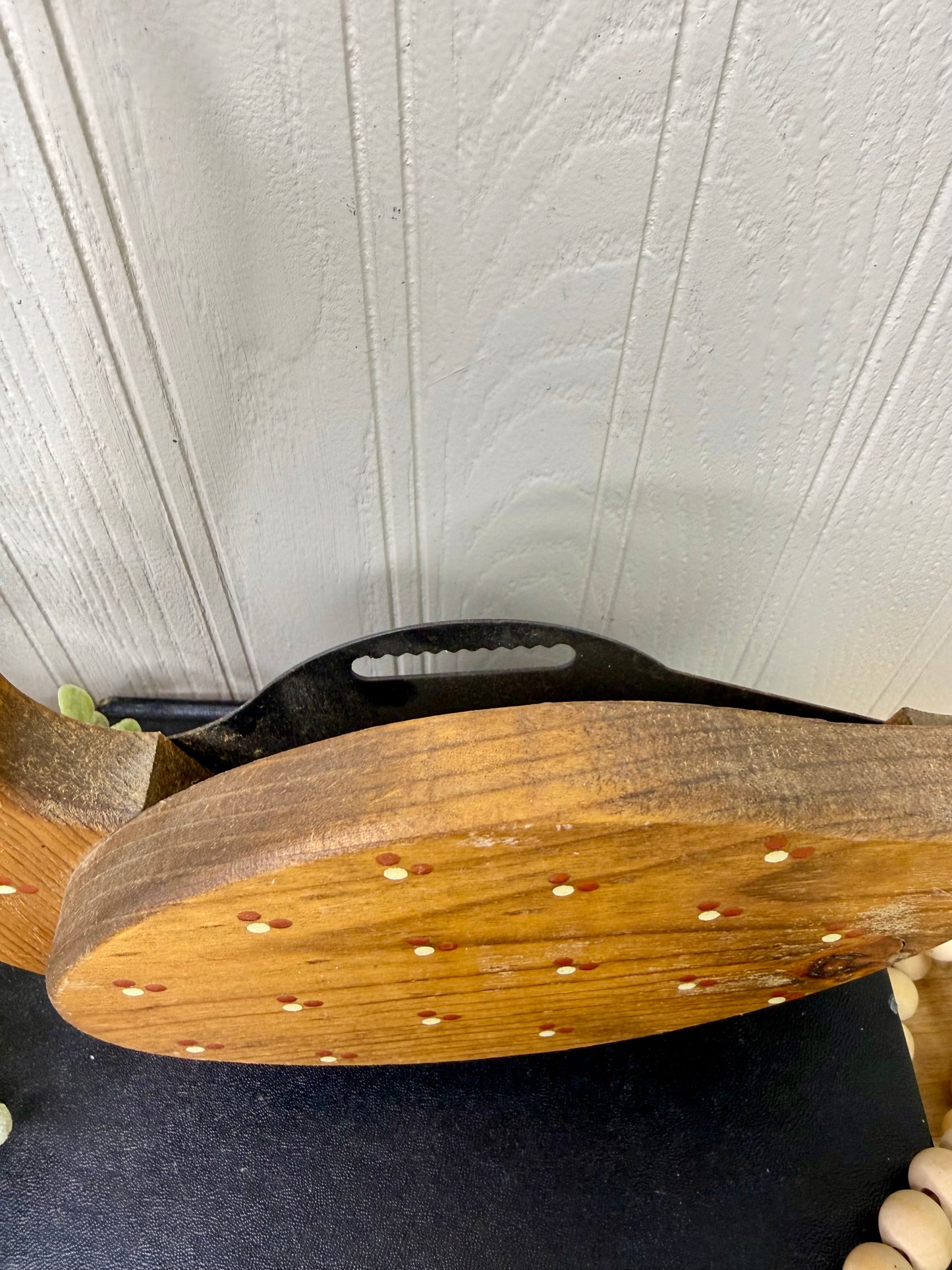 Vintage Home Interiors Wooden Goose Wall Pocket with Red Florals