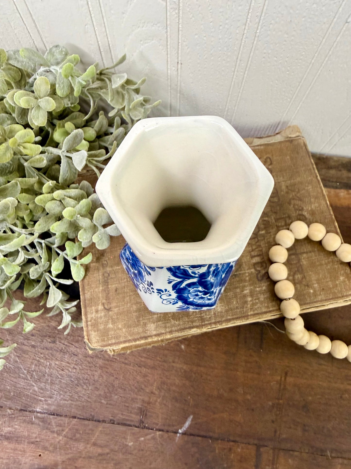 Vintage Astrid Gouda Delft-Style Porcelain Vase