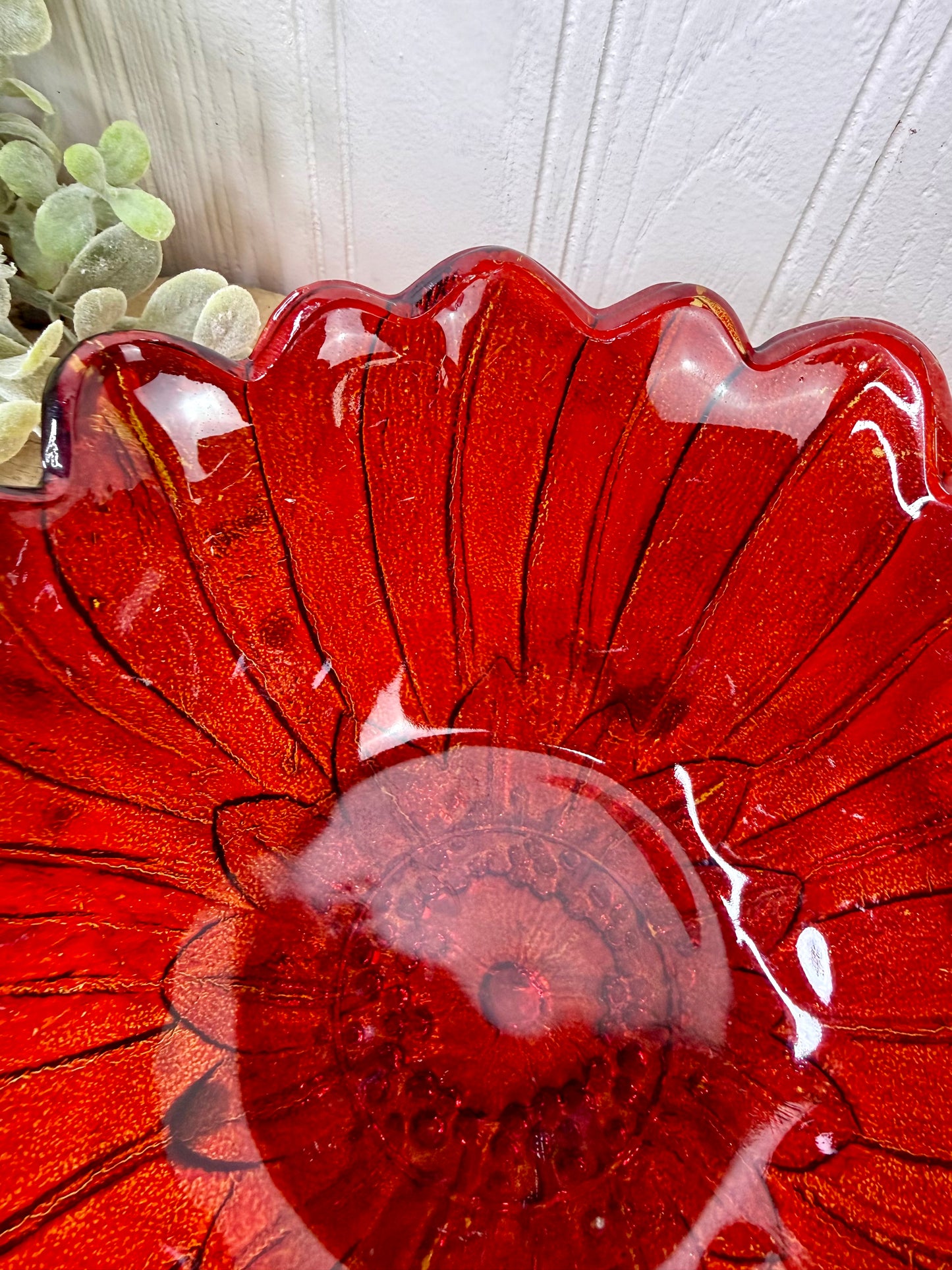 Vintage Indiana Glass Sunflower Pattern Red Bowl