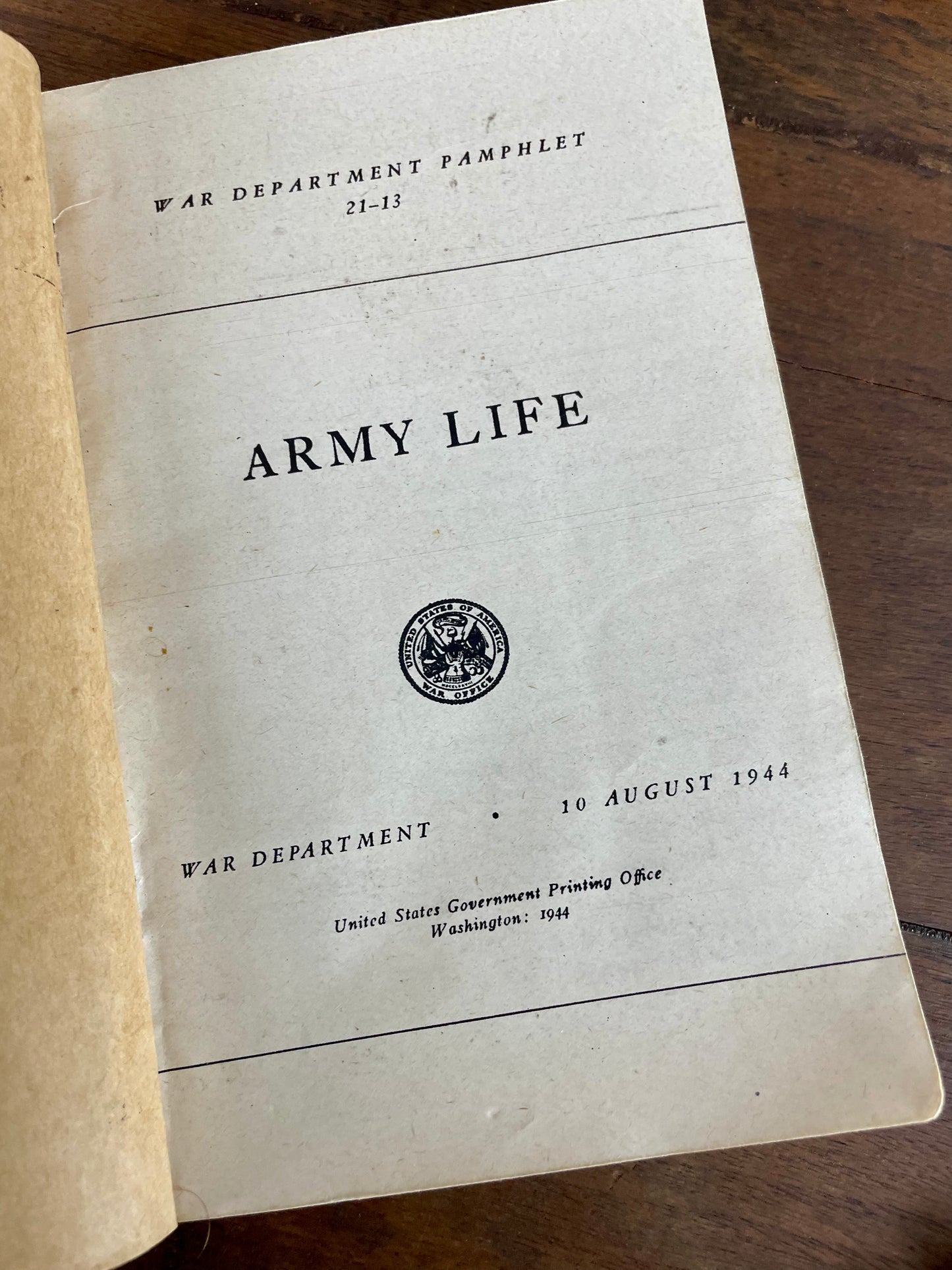 Vintage WWII Army Life Pamphlet