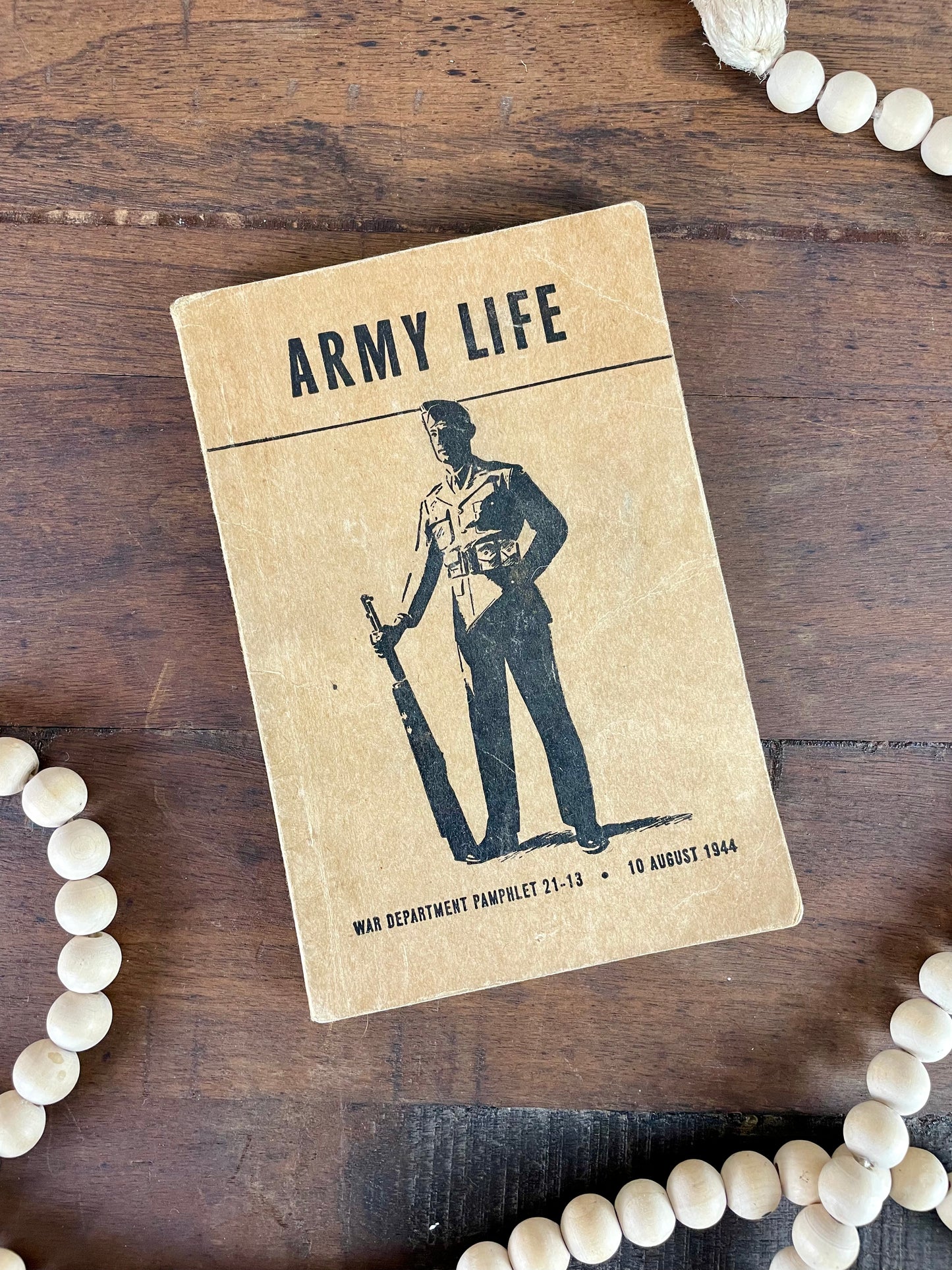 Vintage WWII Army Life Pamphlet