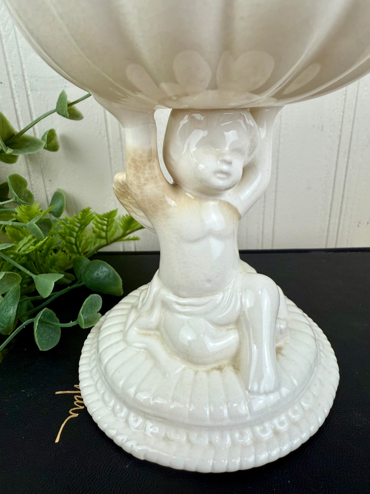Vintage Ceramic Cherub Pedestal Soap Dish