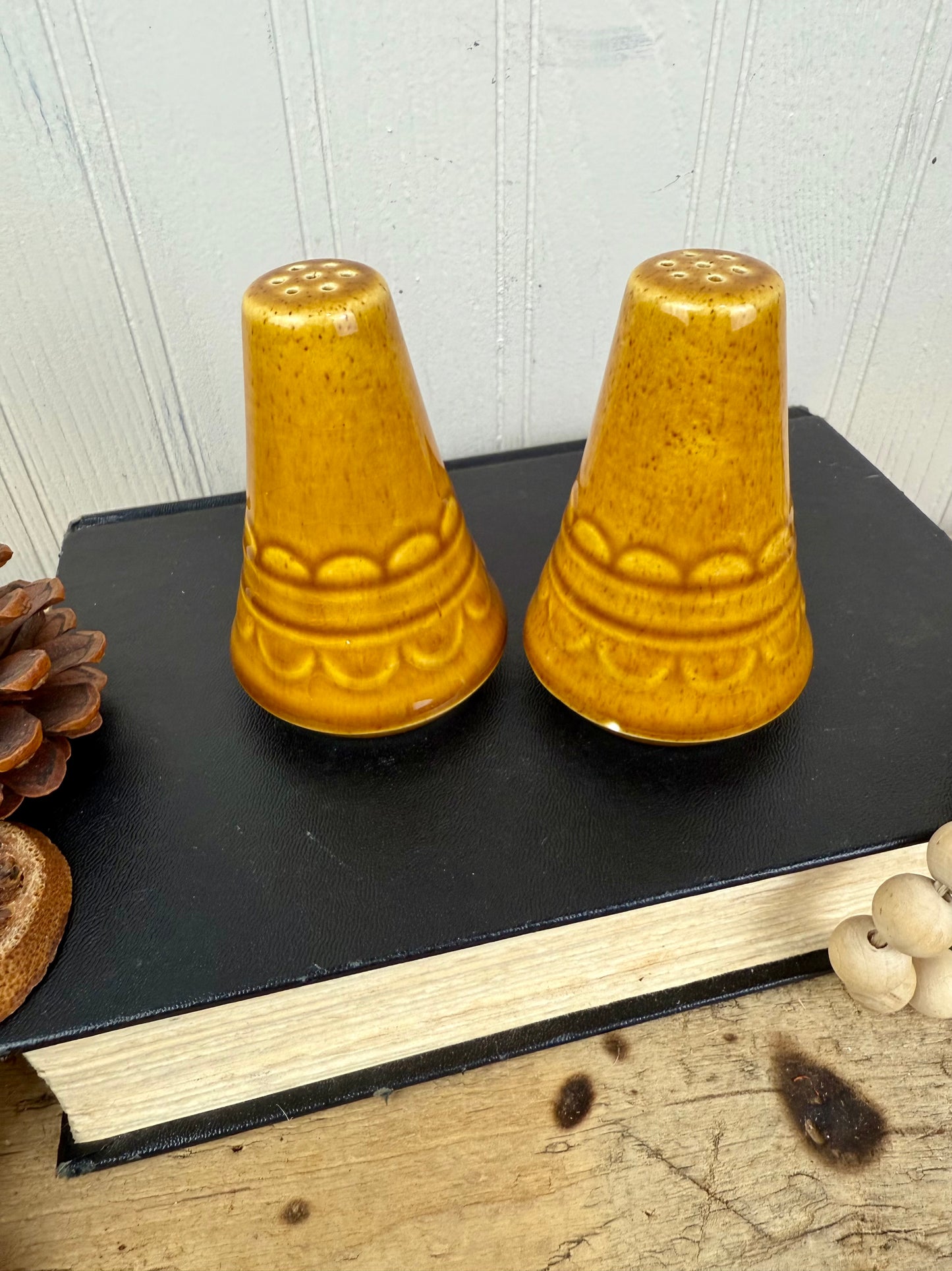 Homer Laughlin Golden Harvest Salt & Pepper Shakers