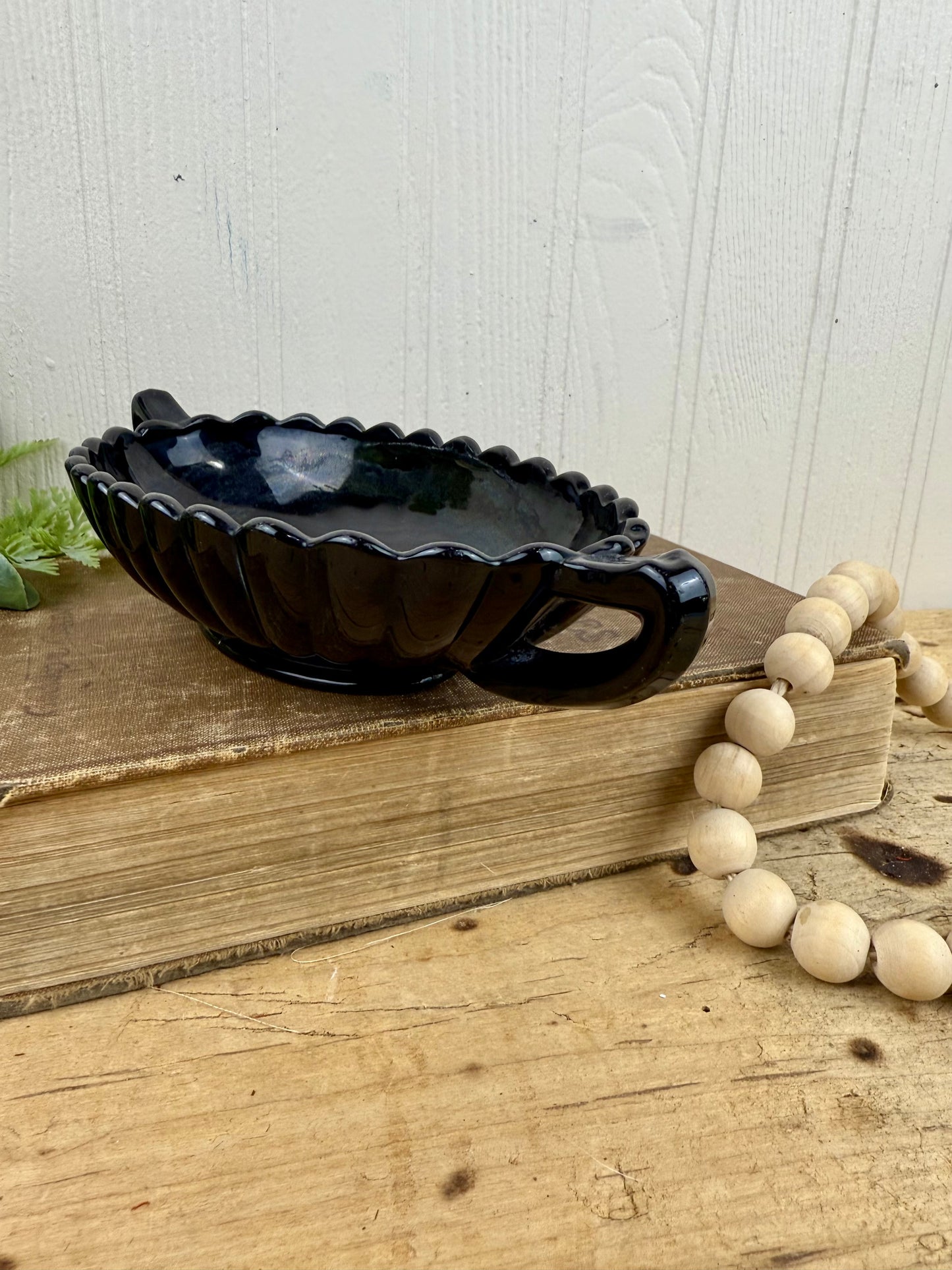 Vintage 1940’s Imperial Glass Pillar Flute Black Glass Pickle Dish