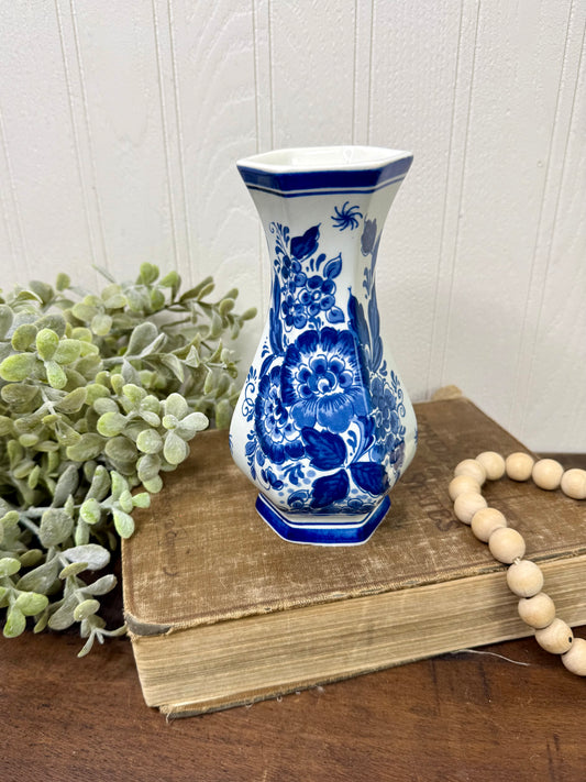 Vintage Astrid Gouda Delft-Style Porcelain Vase