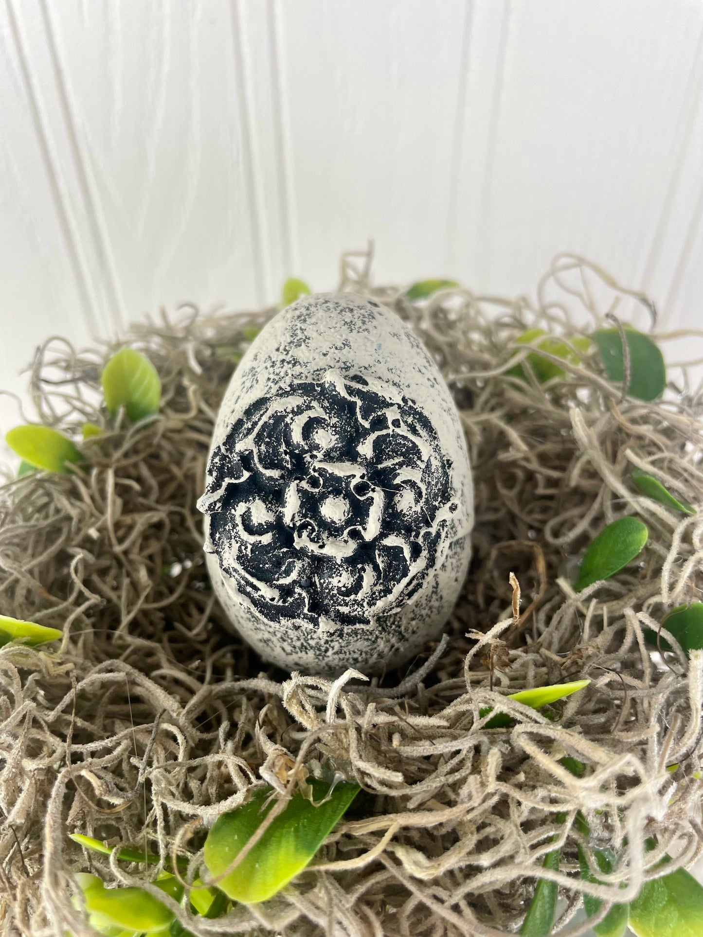 Handmade Rustic Bed Spring Nest with Beige Egg